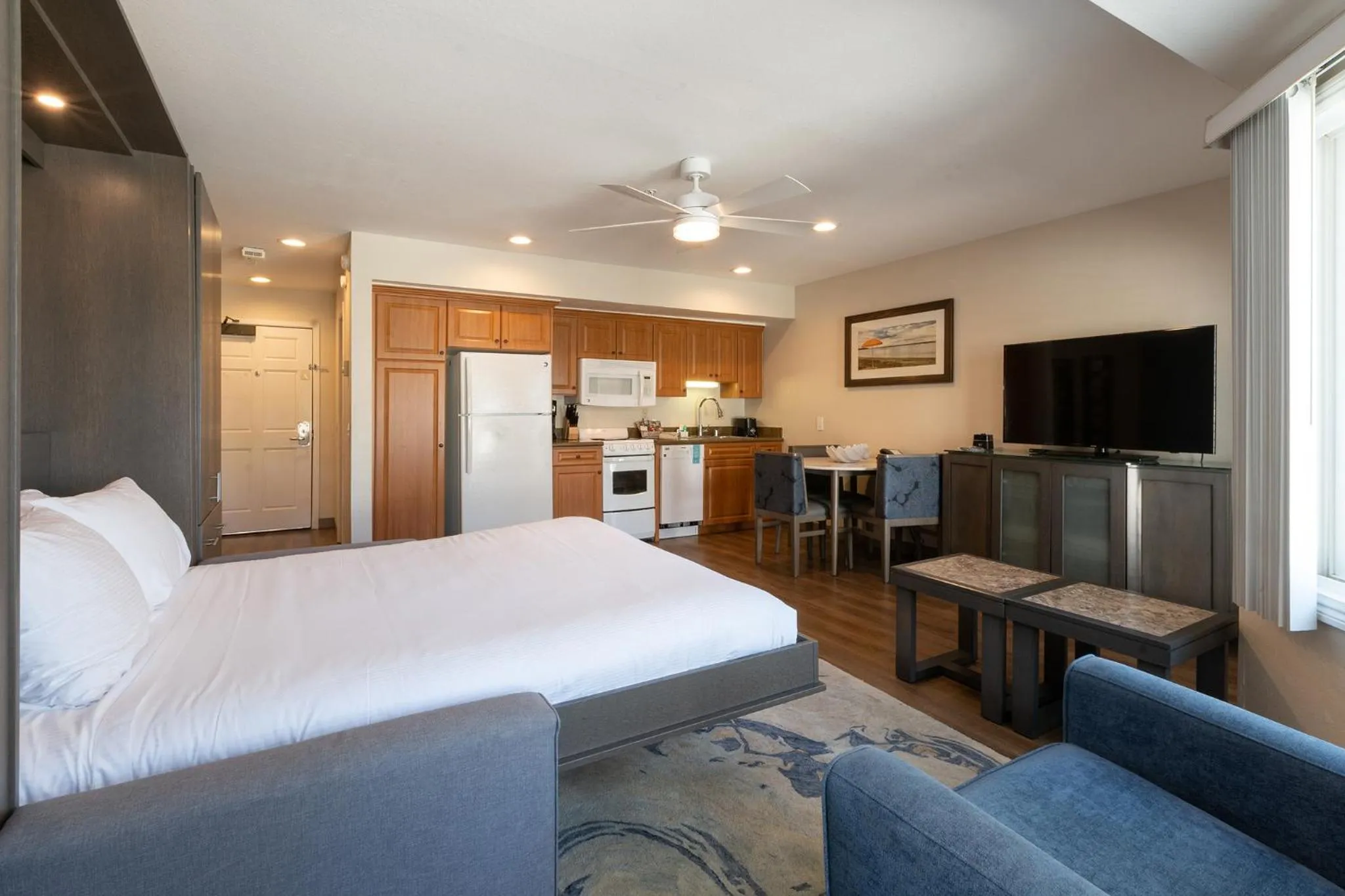 Bed in San Clemente Cove Resort