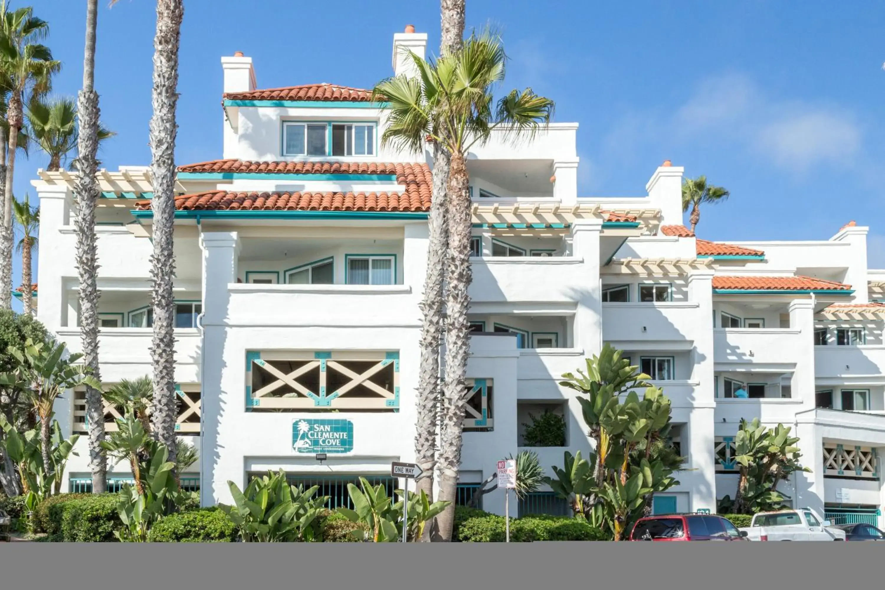 Property building in San Clemente Cove Resort Property building in San Clemente Cove Resort