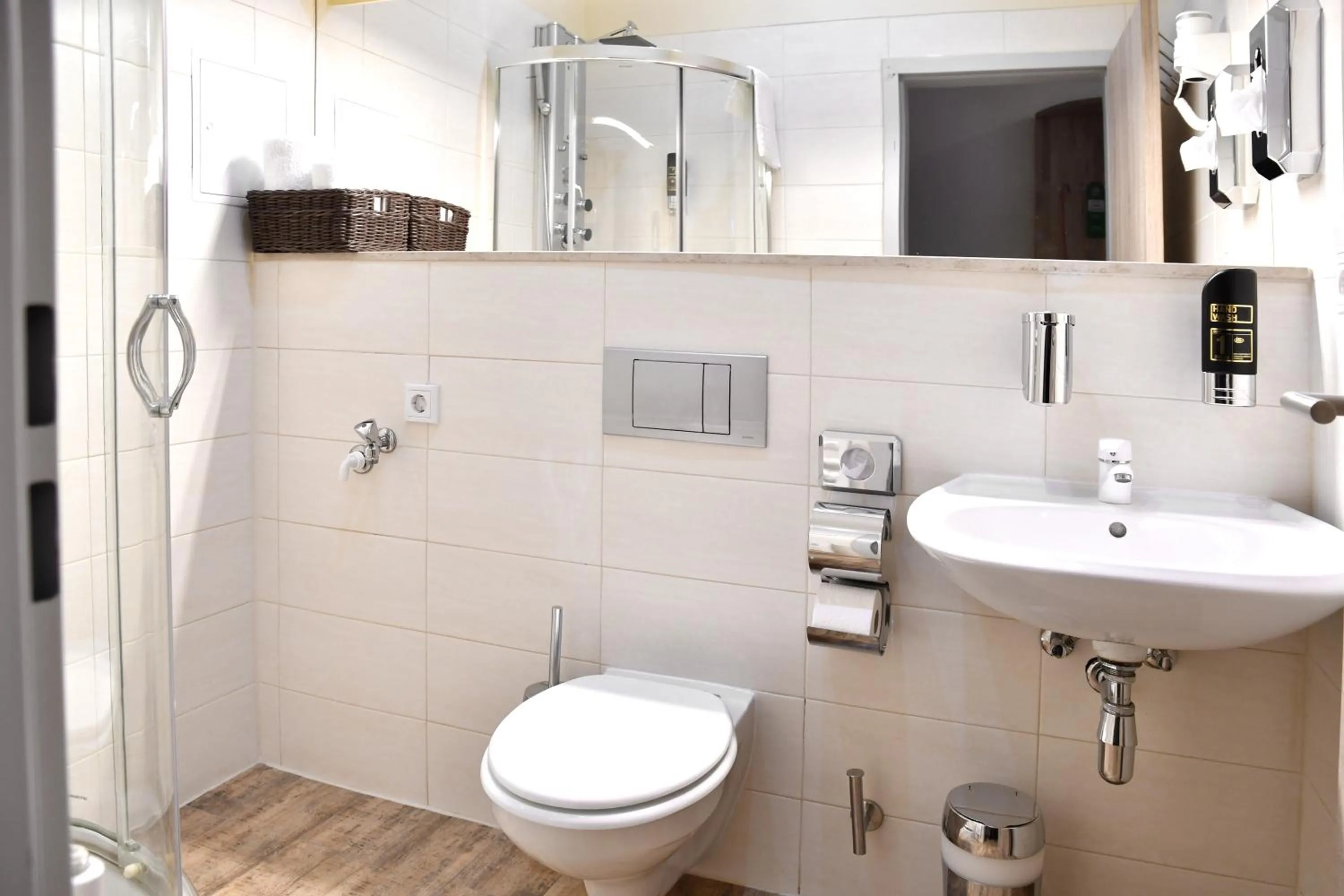 Bathroom in Marcel Apartments Leipzig