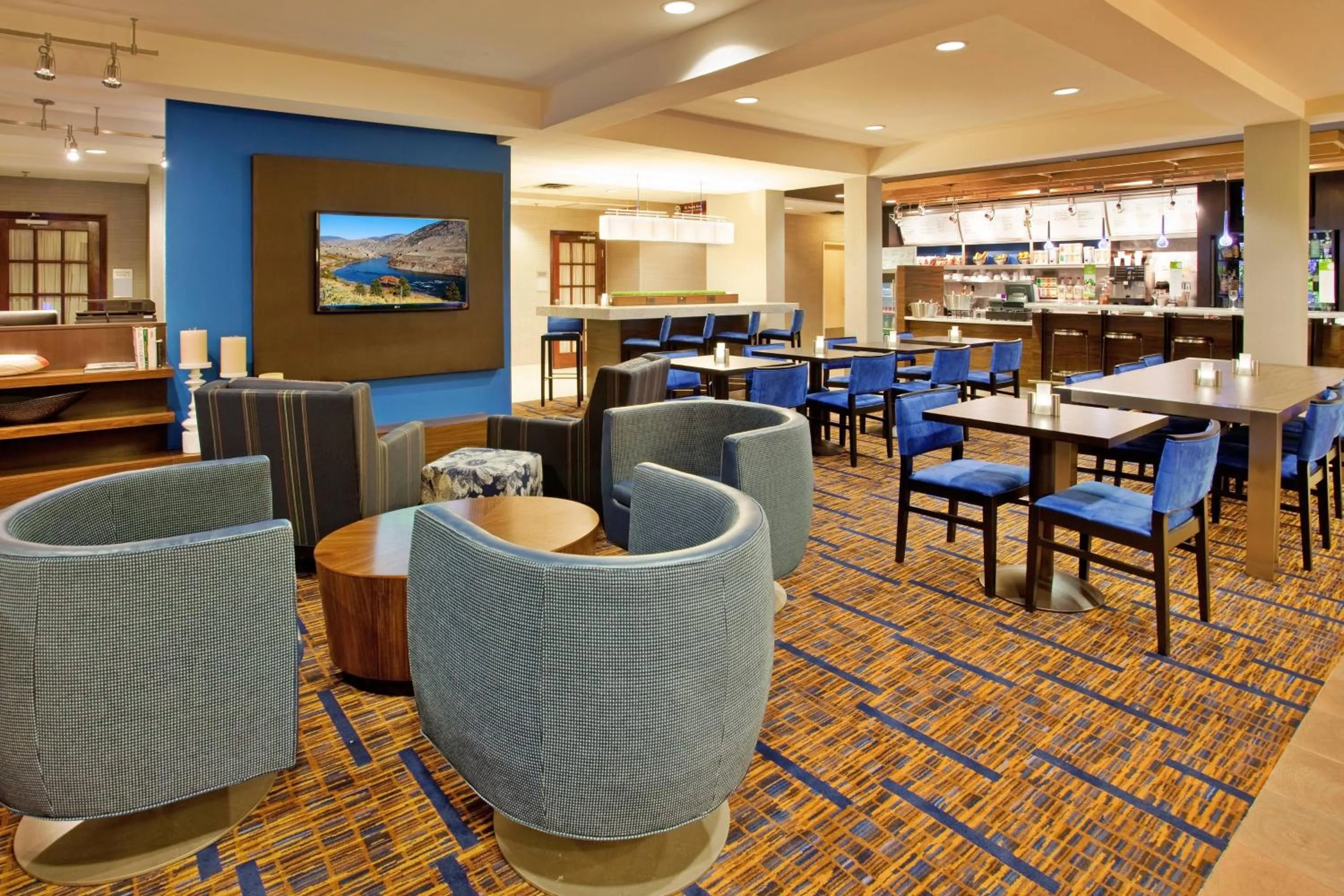 Lobby or reception in Courtyard Houston Sugar Land/Stafford