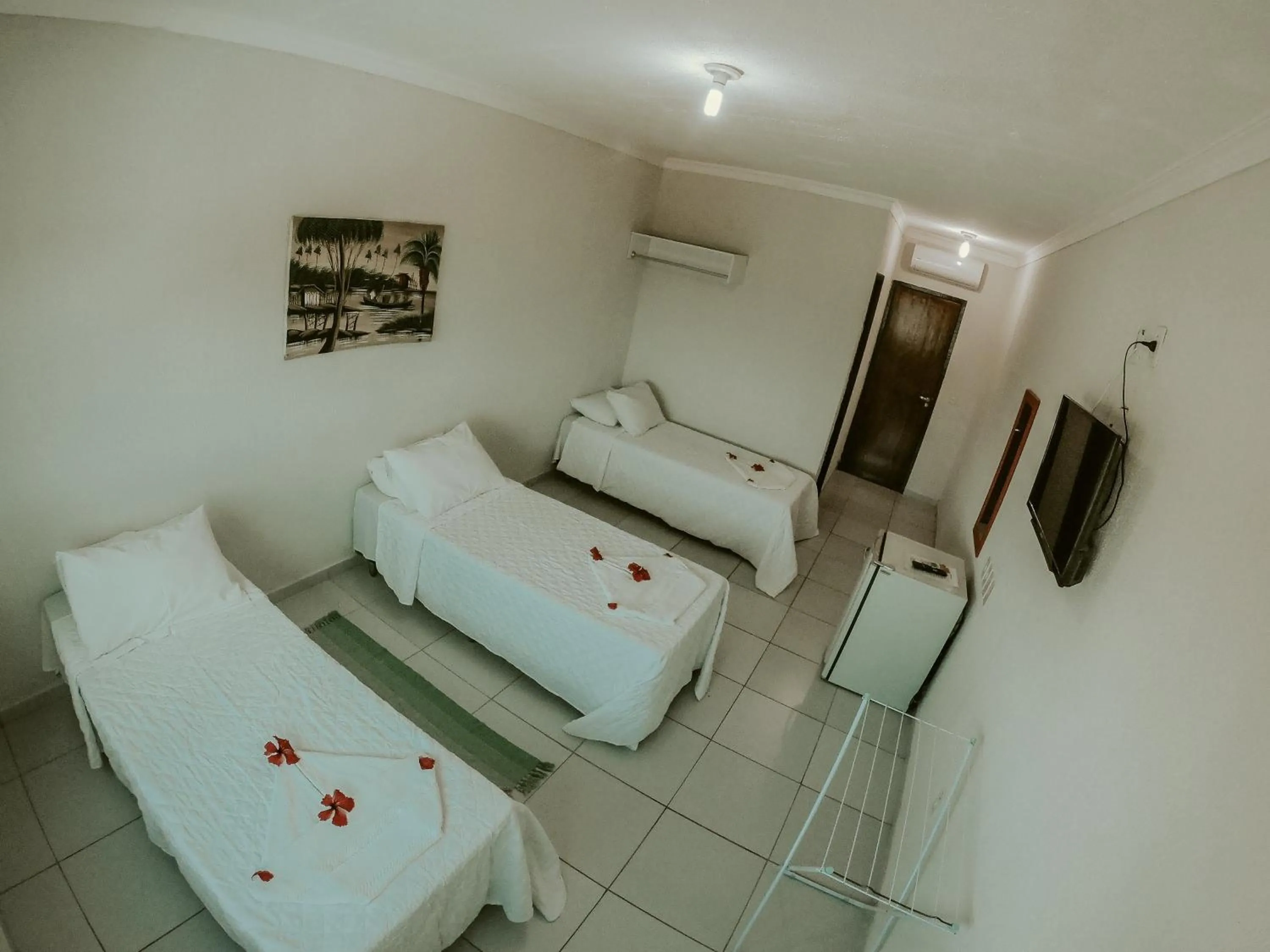 Photo of the whole room, Bed in Pousada Sal e Mar Maracaipe