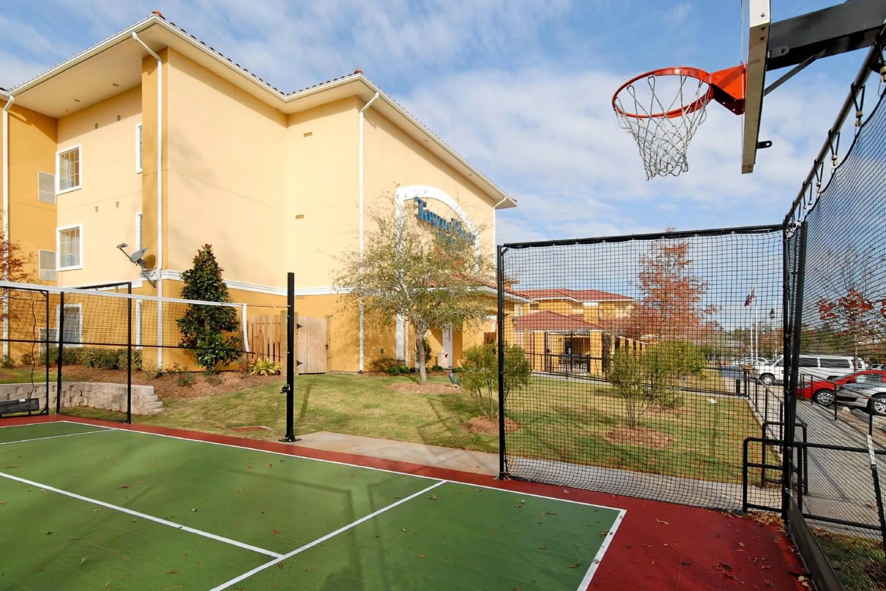 Area and facilities in TownePlace Suites Houston North/Shenandoah