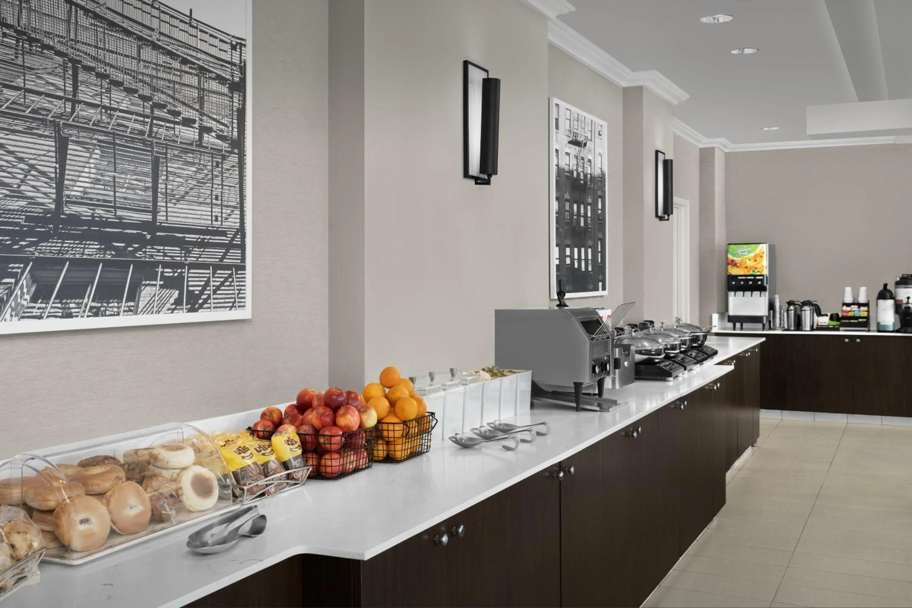 Breakfast in Residence Inn New Rochelle