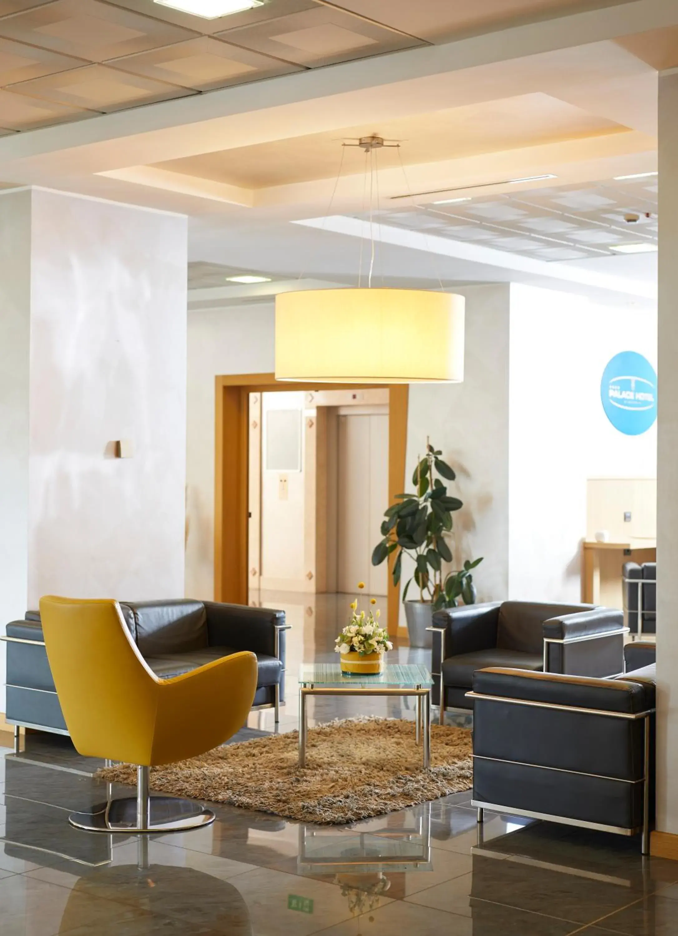 Lobby or reception in Palace Hotel Zingonia Lobby or reception in Palace Hotel Zingonia