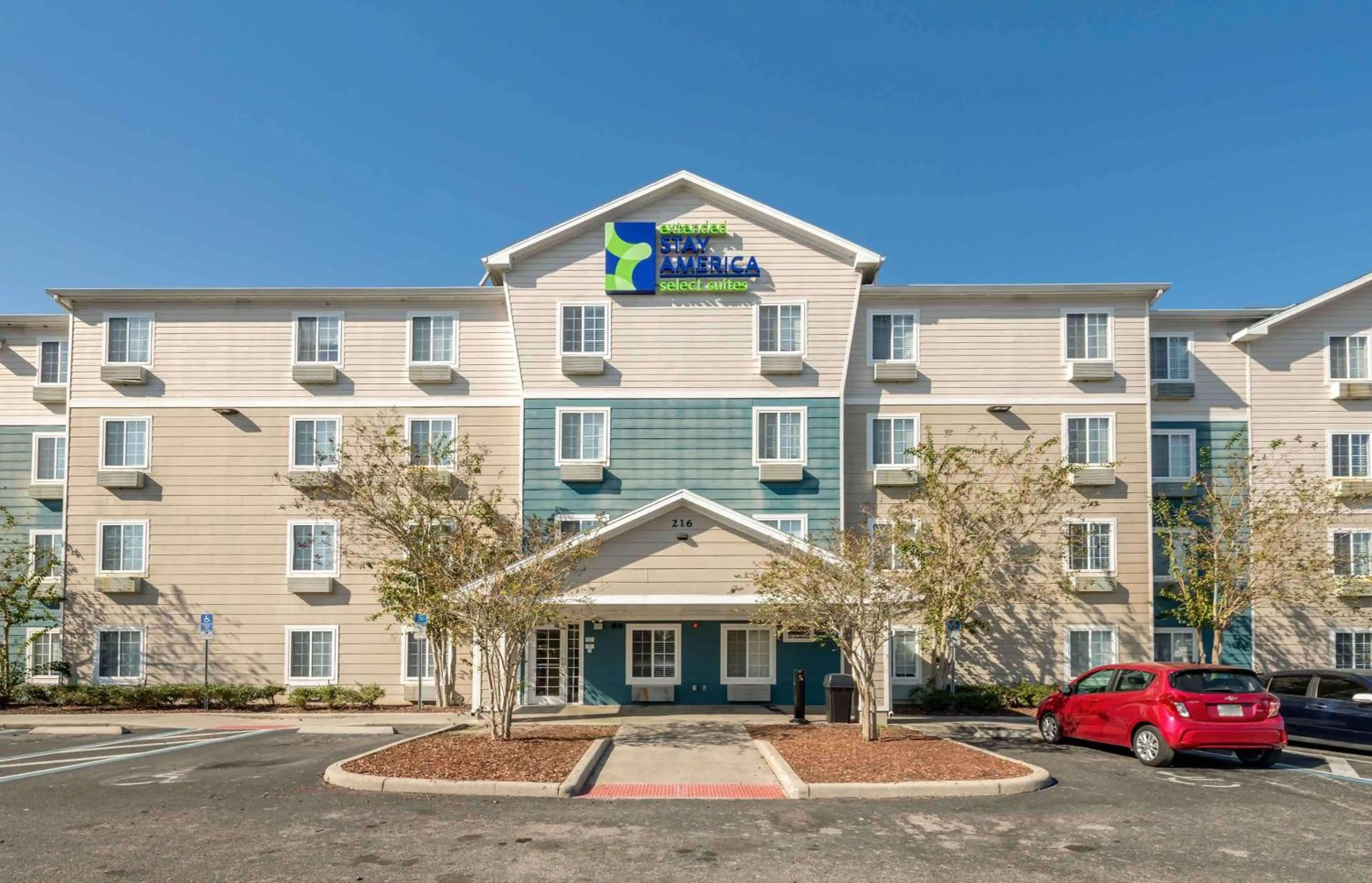Property building in Extended Stay America Select Suites - Orlando - East