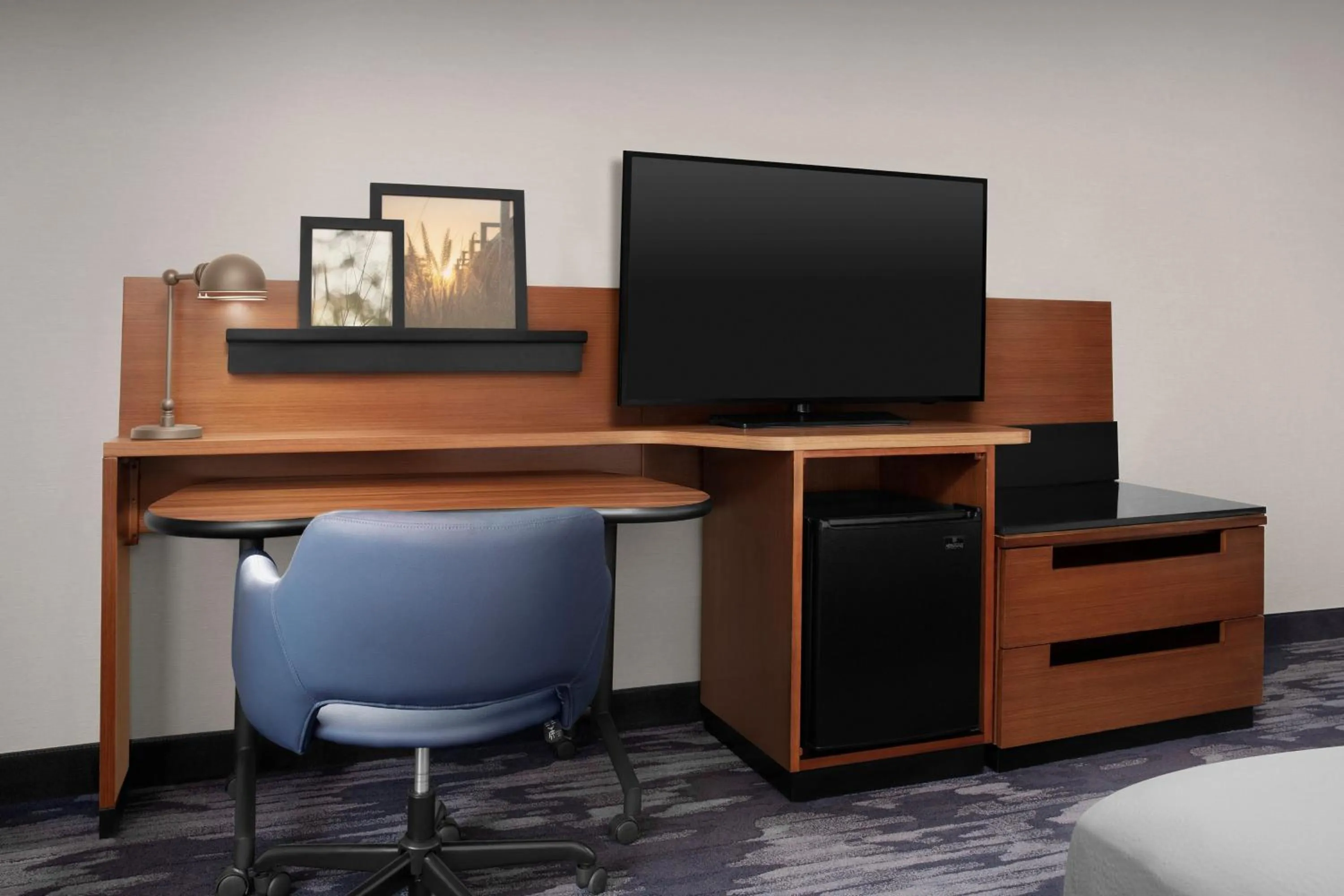 Photo of the whole room in Fairfield Inn & Suites Dulles Airport