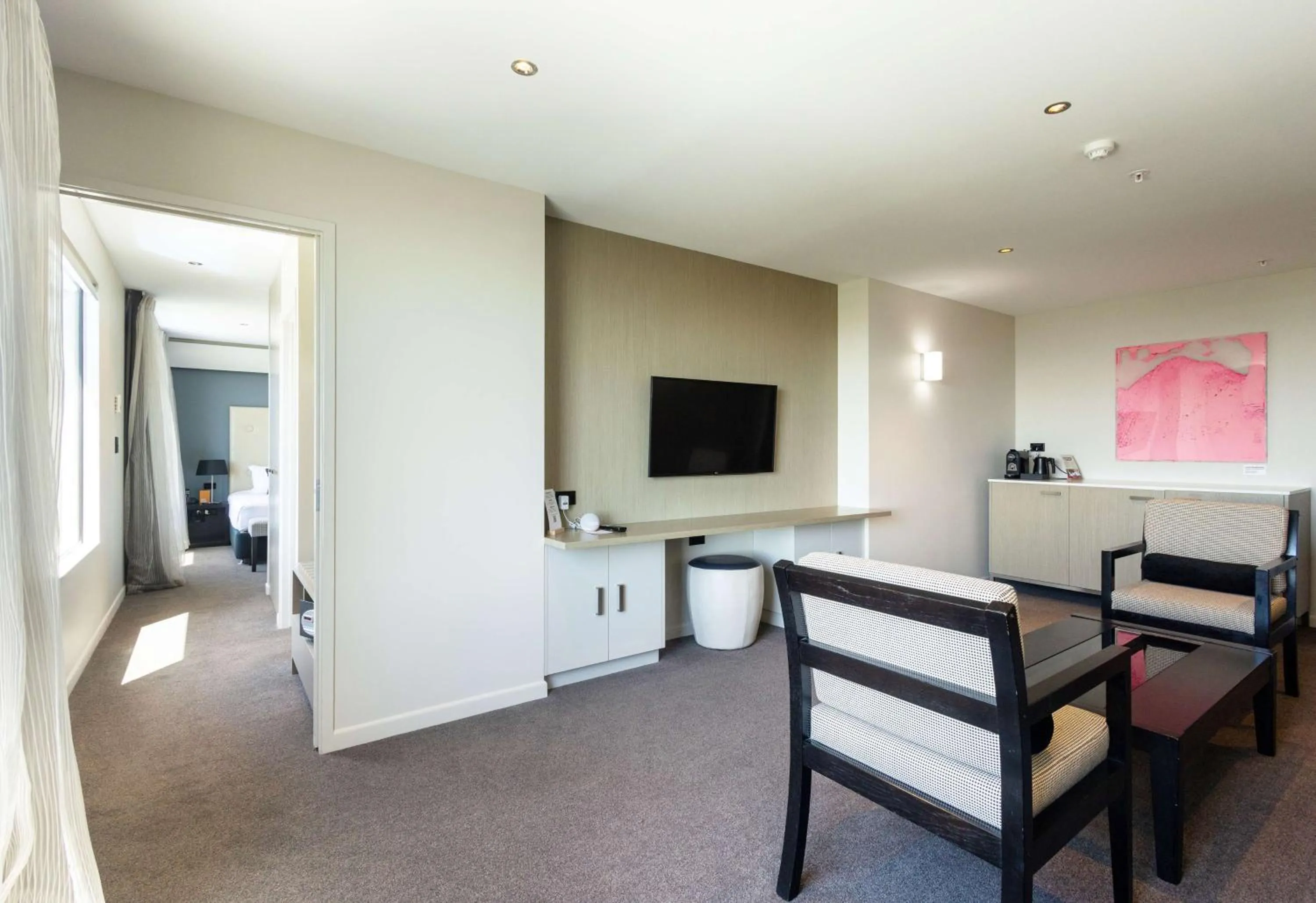 Photo of the whole room in Sudima Auckland Airport