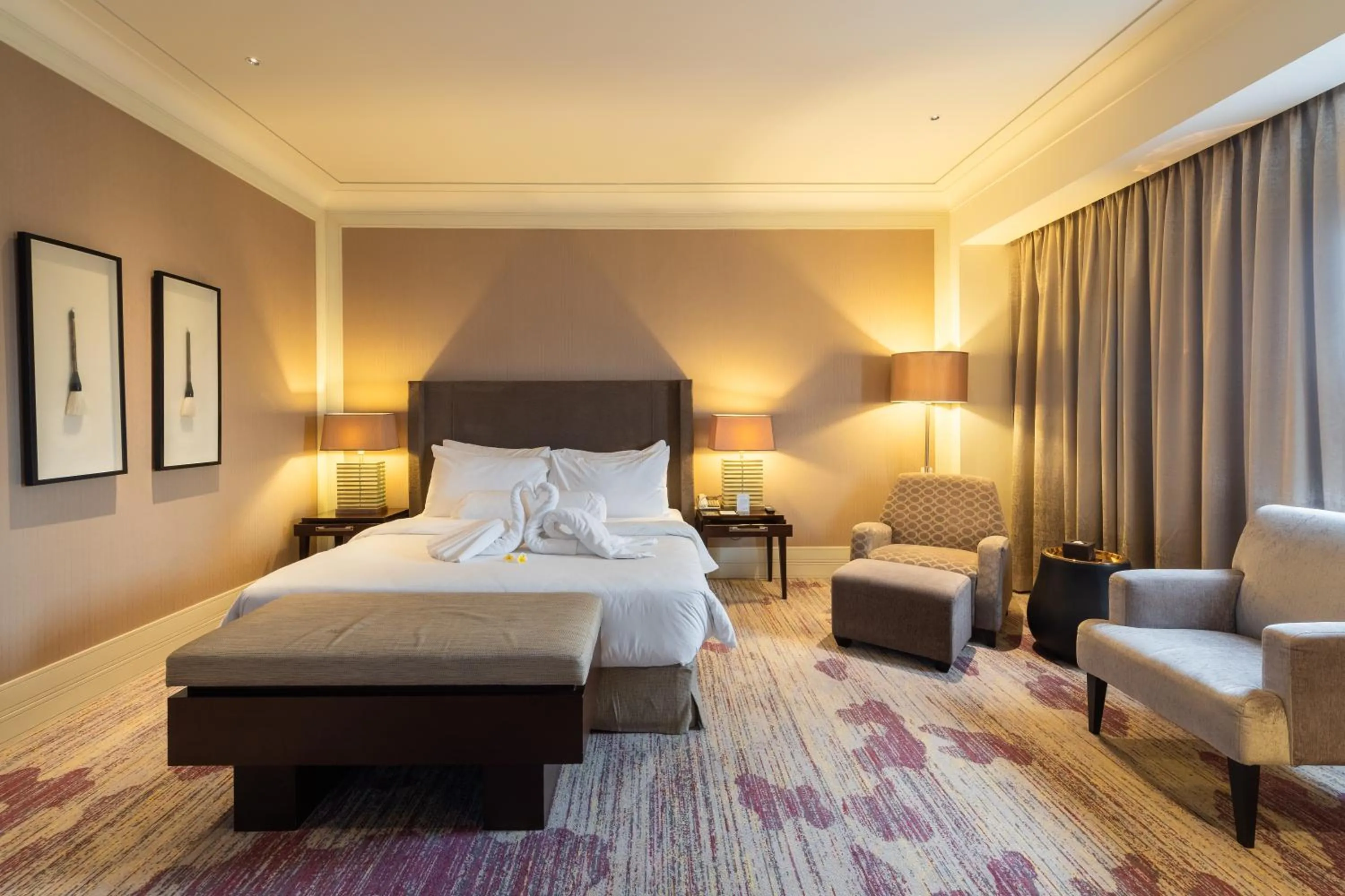 Bed in I Hotel Batam