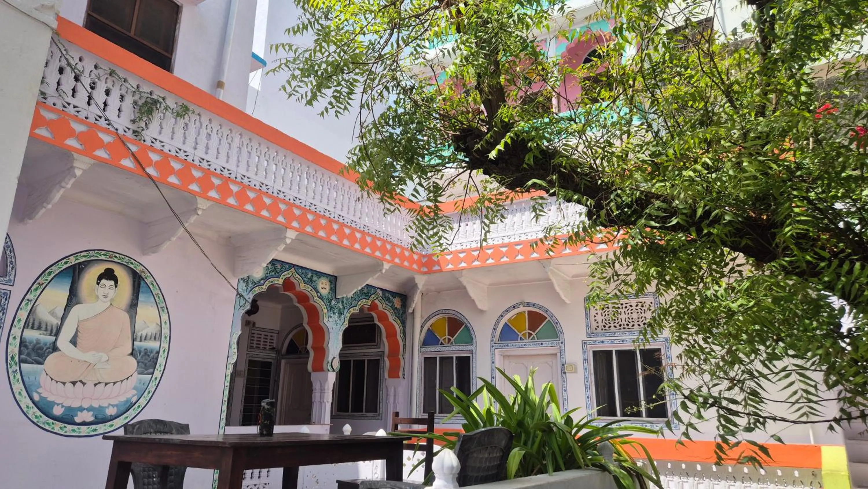 Hotel Paramount Palace