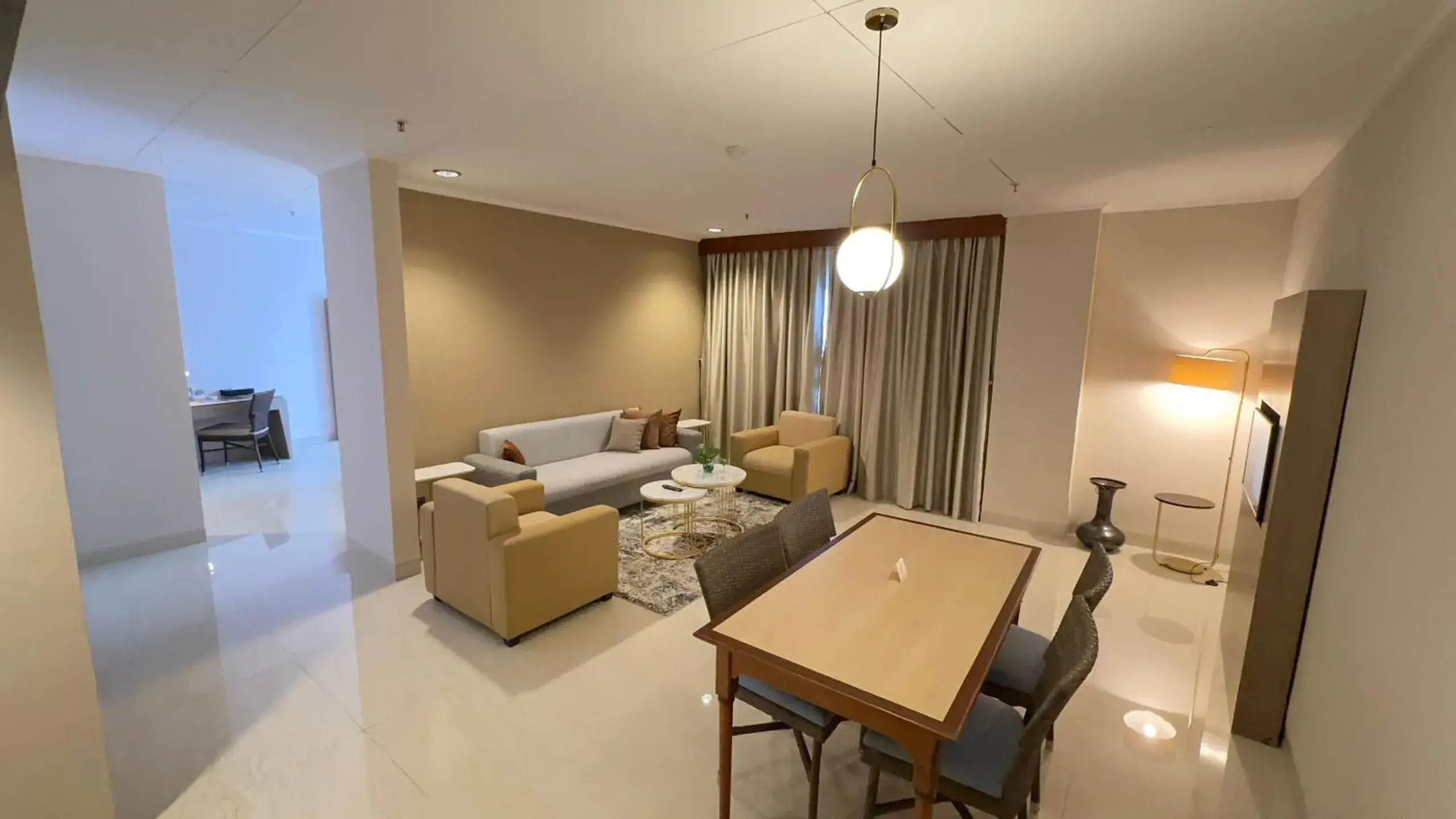 Living room in Sahid Raya Hotel & Convention Yogyakarta Living room in Sahid Raya Hotel & Convention Yogyakarta