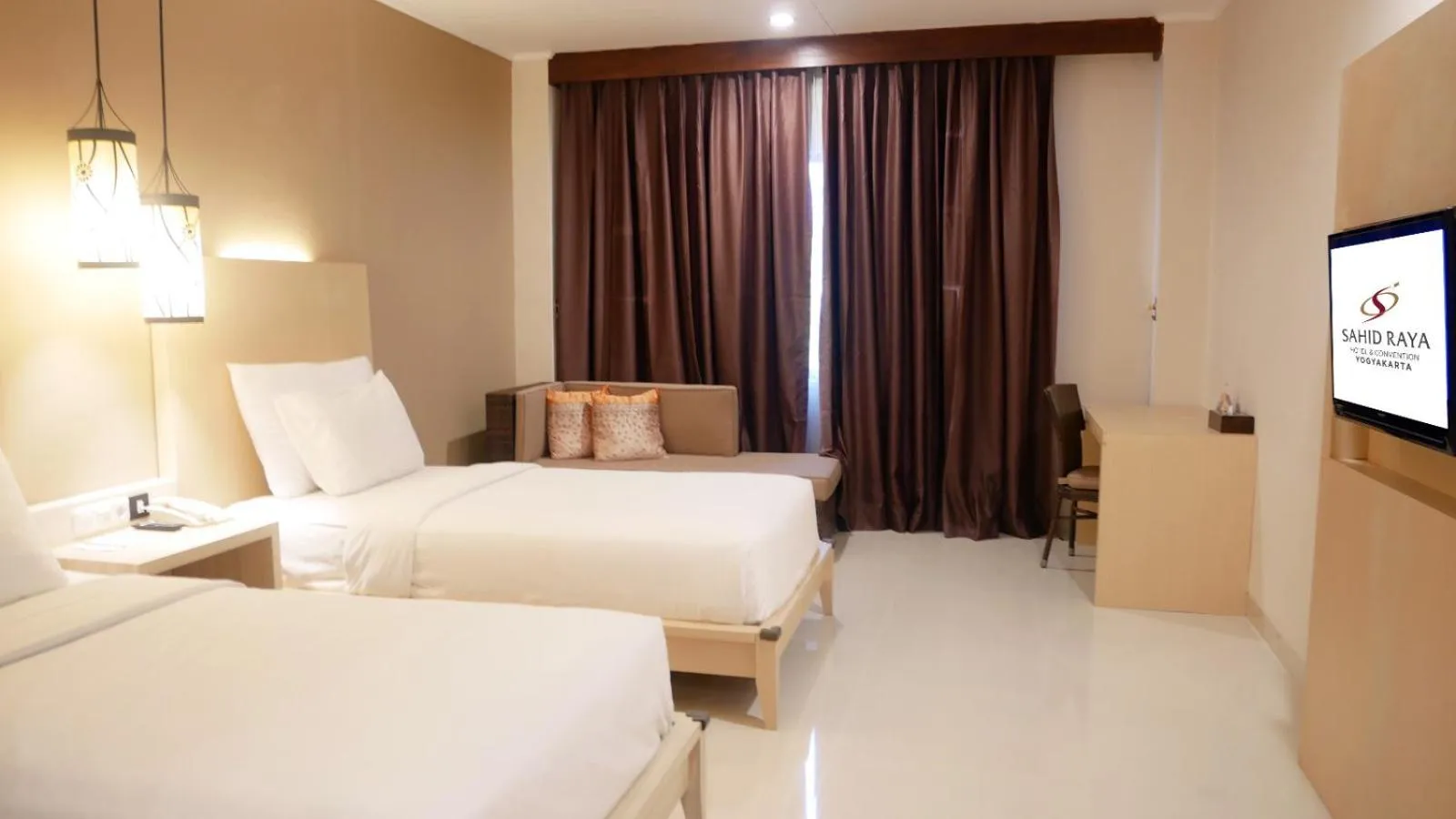 Bed in Sahid Raya Hotel & Convention Yogyakarta