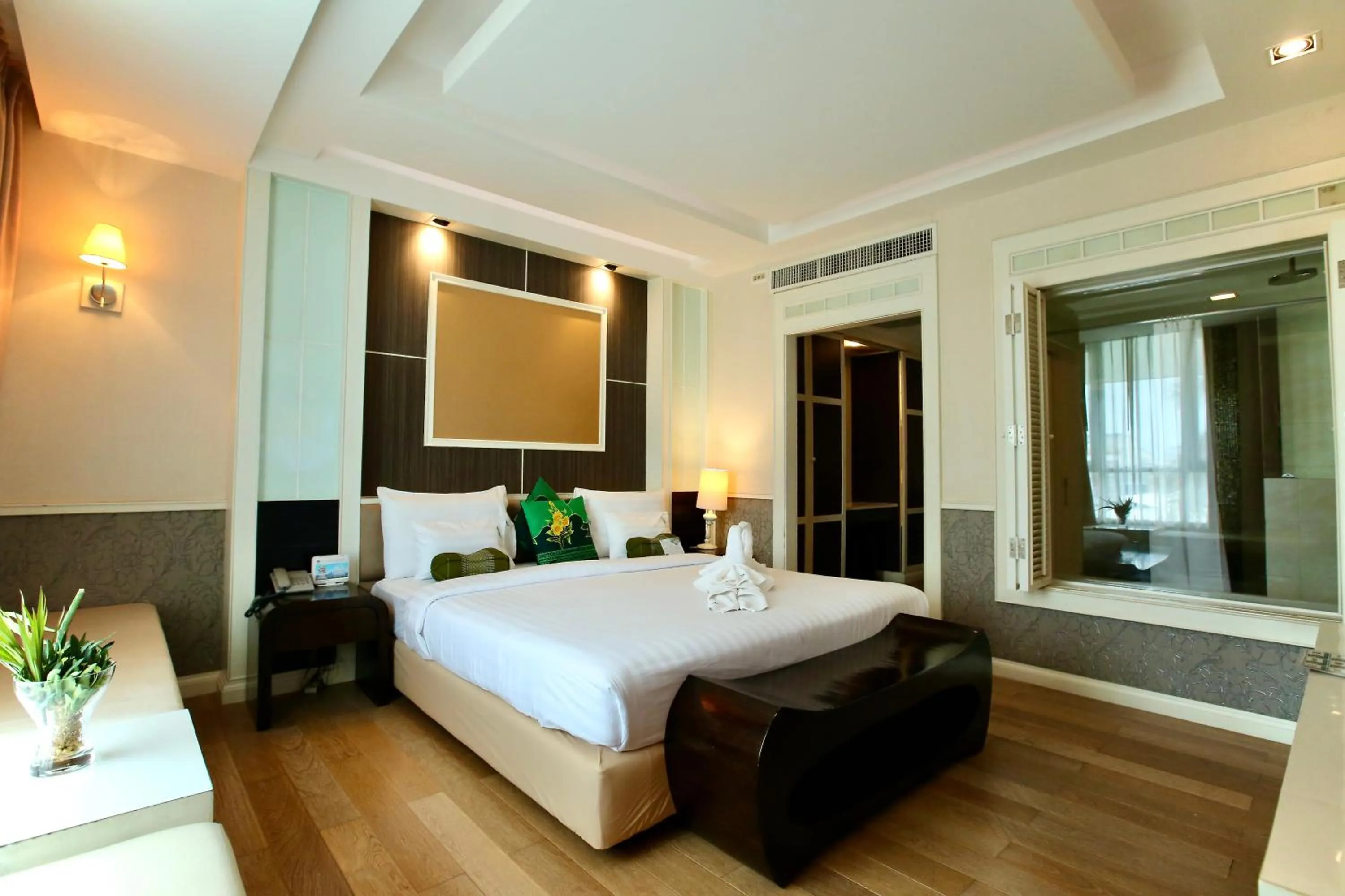 Bedroom, Bed in A-Te Chumphon Hotel - SHA Plus