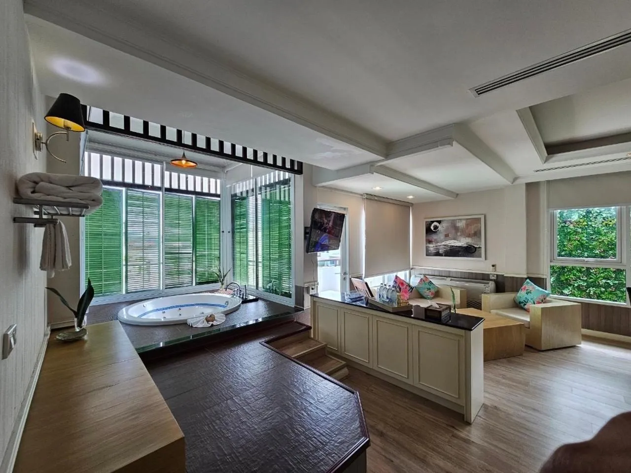 Living room, Bed in A-Te Chumphon Hotel - SHA Plus