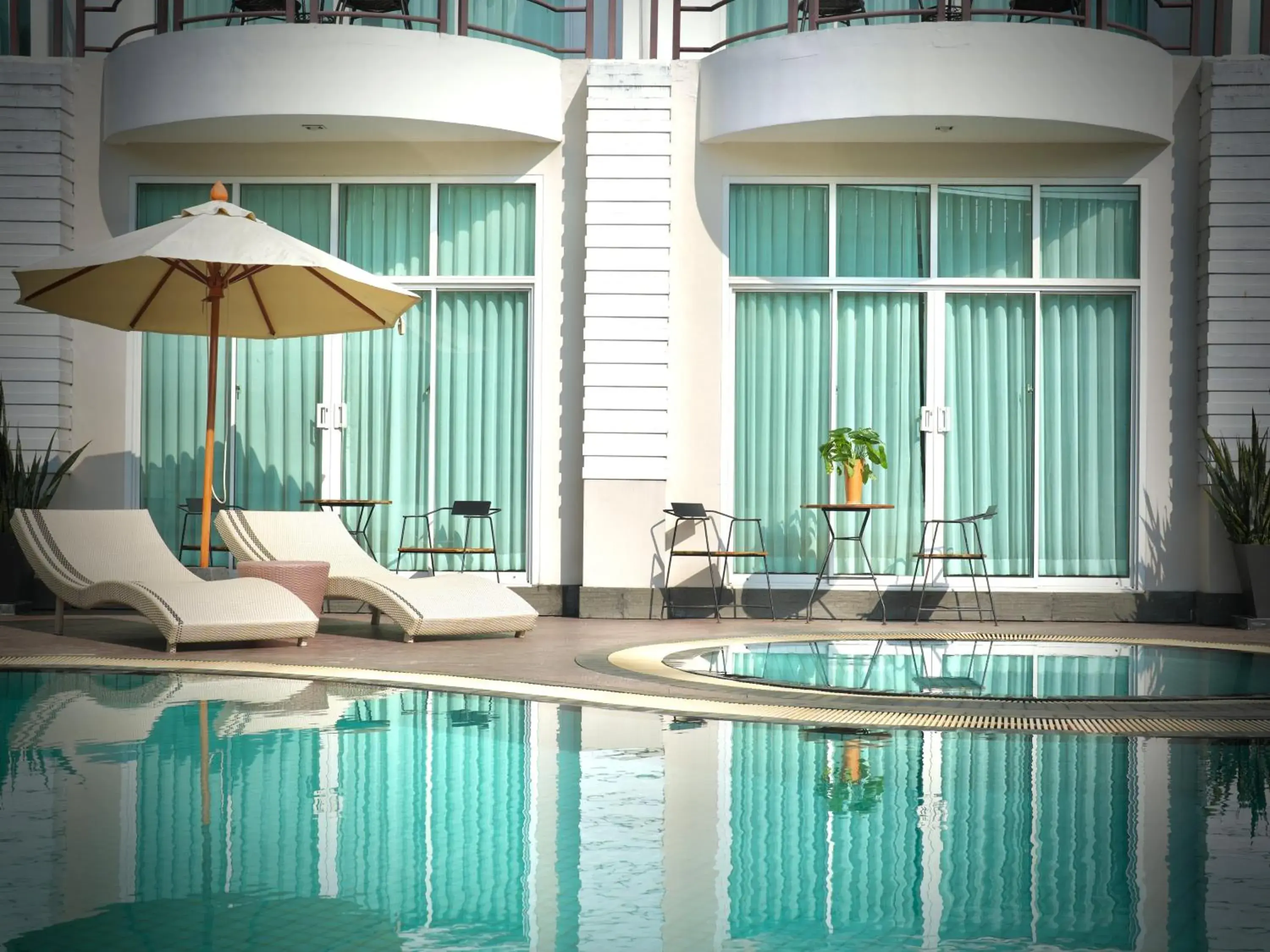 Swimming pool in A-Te Chumphon Hotel - SHA Plus Swimming pool in A-Te Chumphon Hotel - SHA Plus