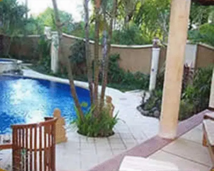 Swimming pool in Bali Golden Villas Swimming pool in Bali Golden Villas