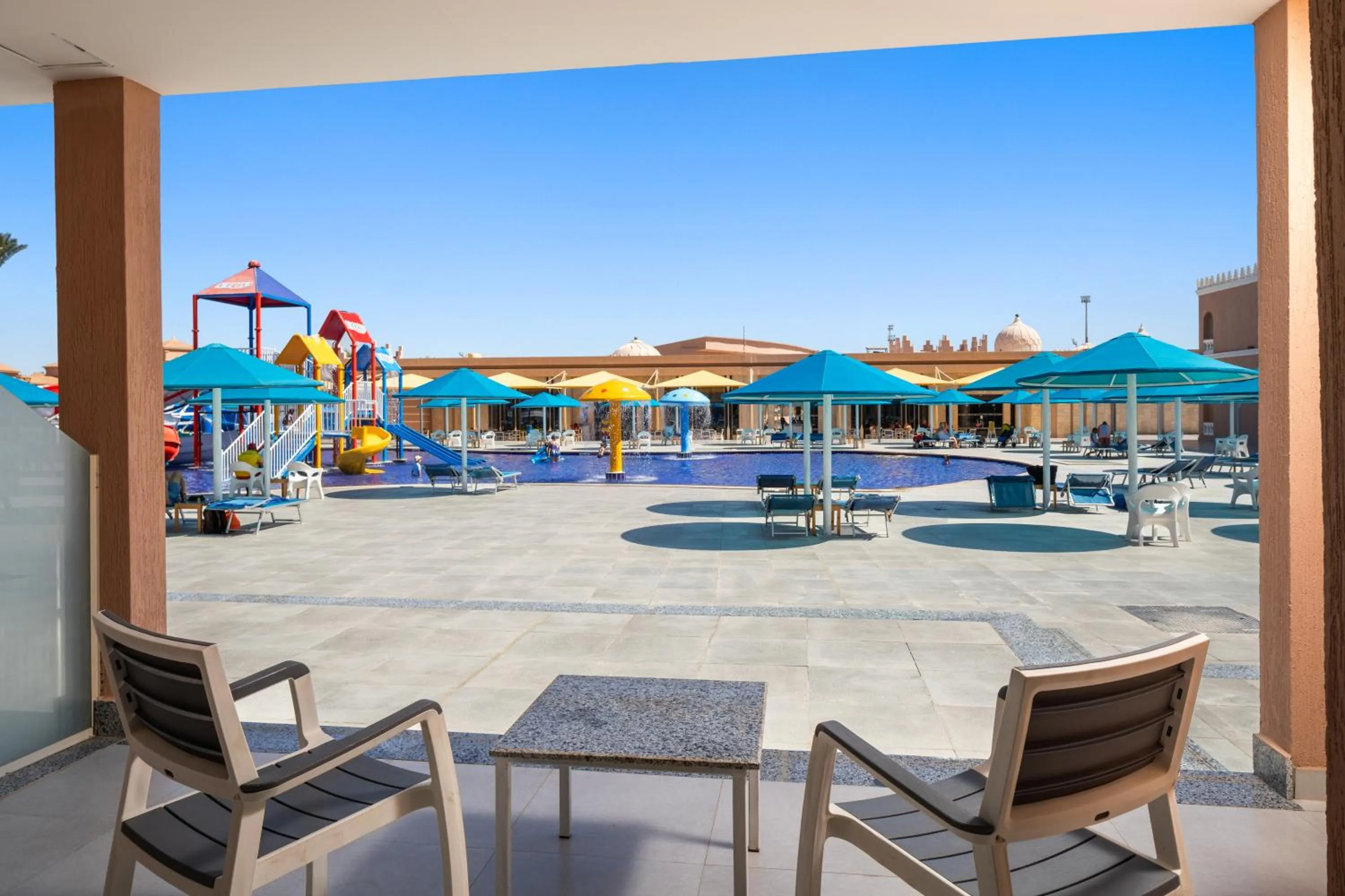 Balcony/Terrace in Pickalbatros Jungle Aqua Park - Neverland Hurghada