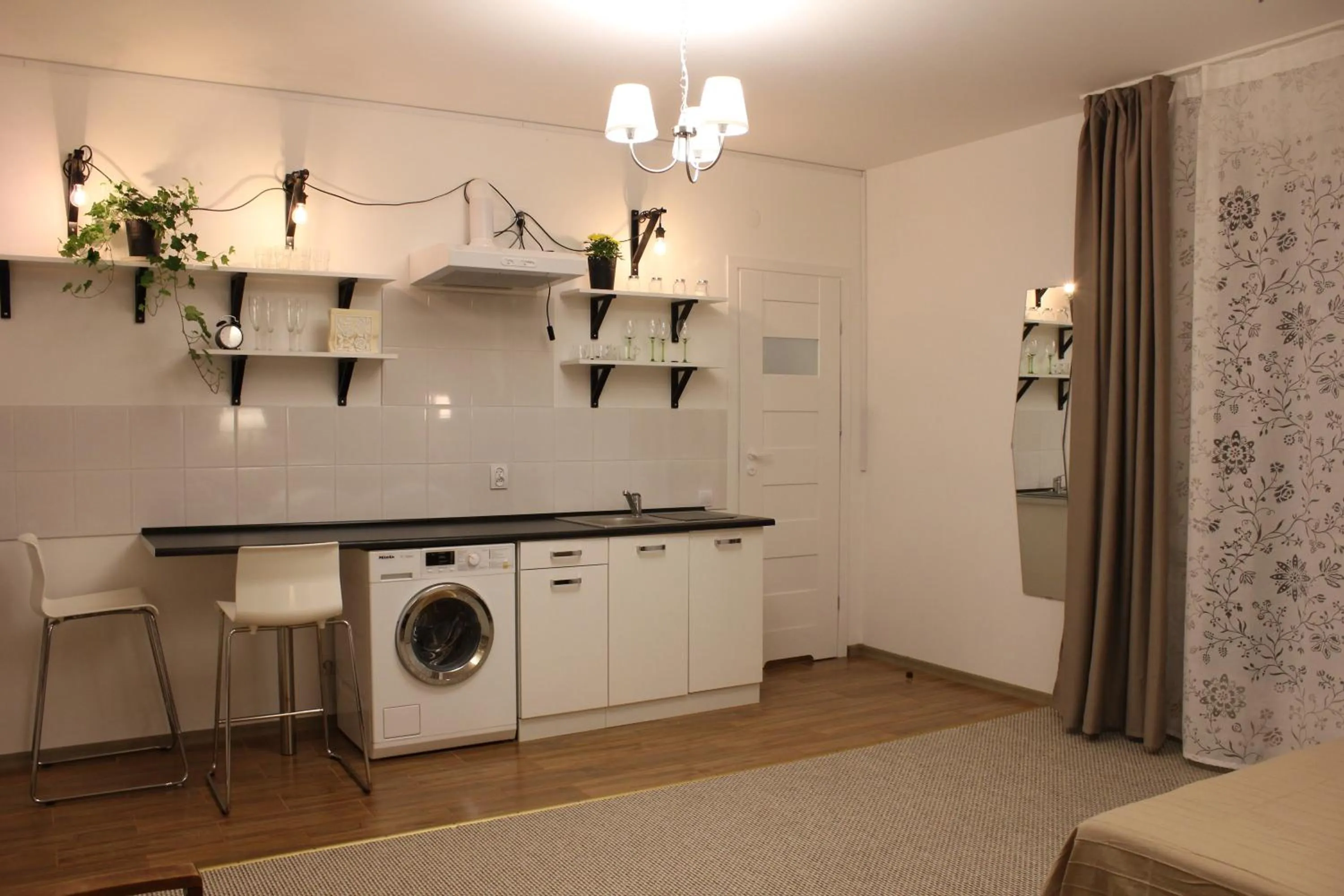 Kitchen or kitchenette in Kolorowa Guest Rooms