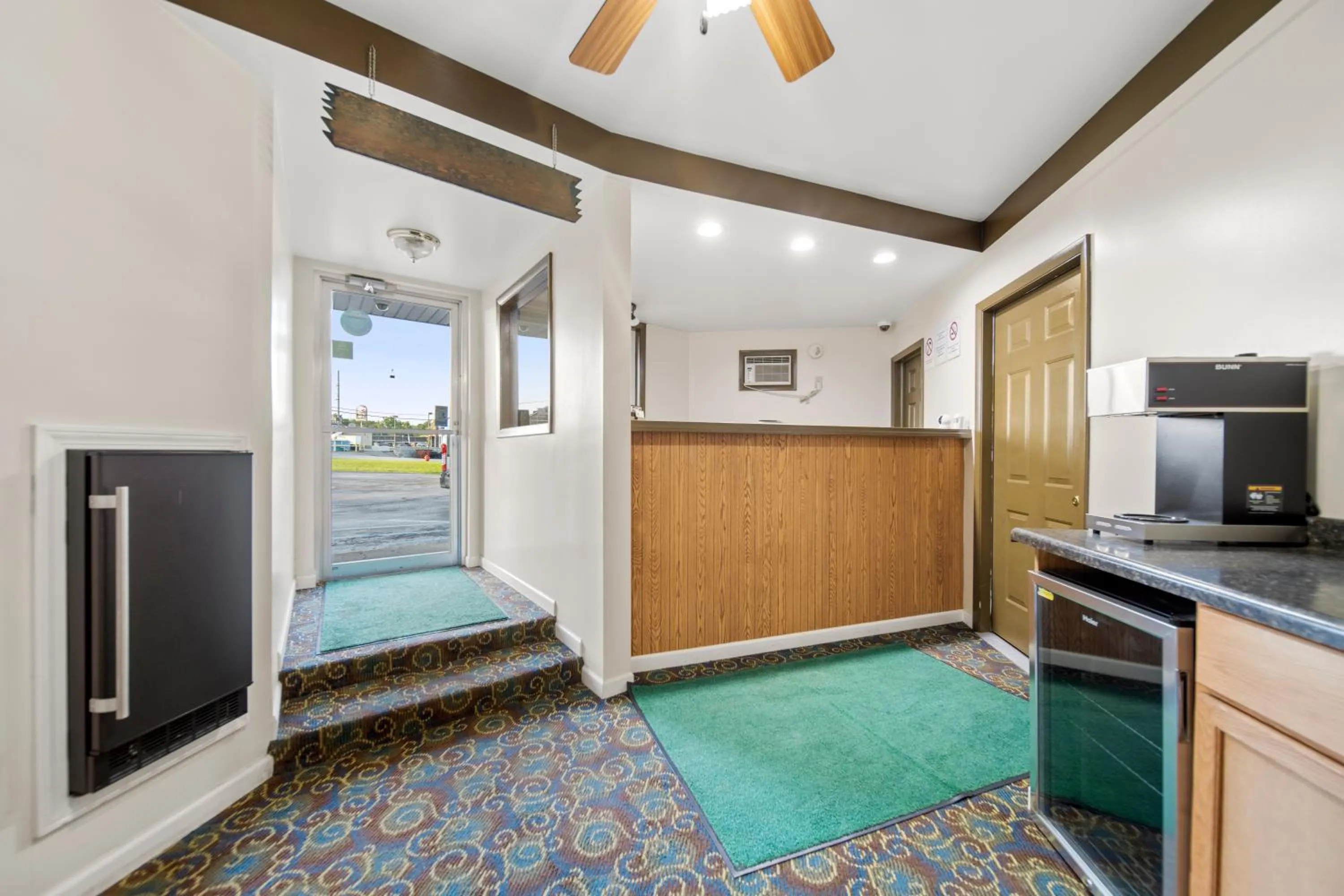 Bed in Park Drive Inn