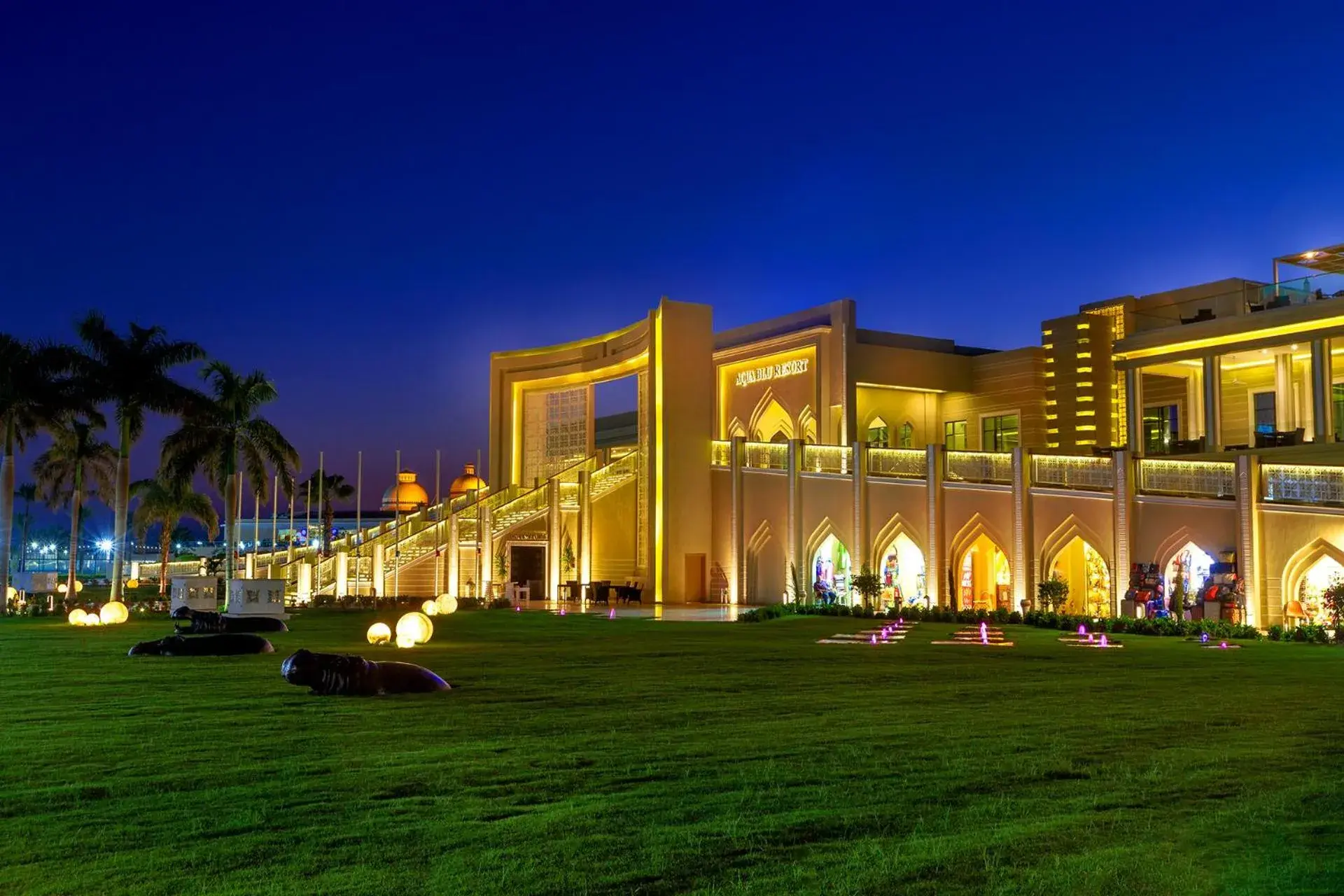 Facade/entrance, Property Building in Pickalbatros Aqua Blu Resort - Hurghada