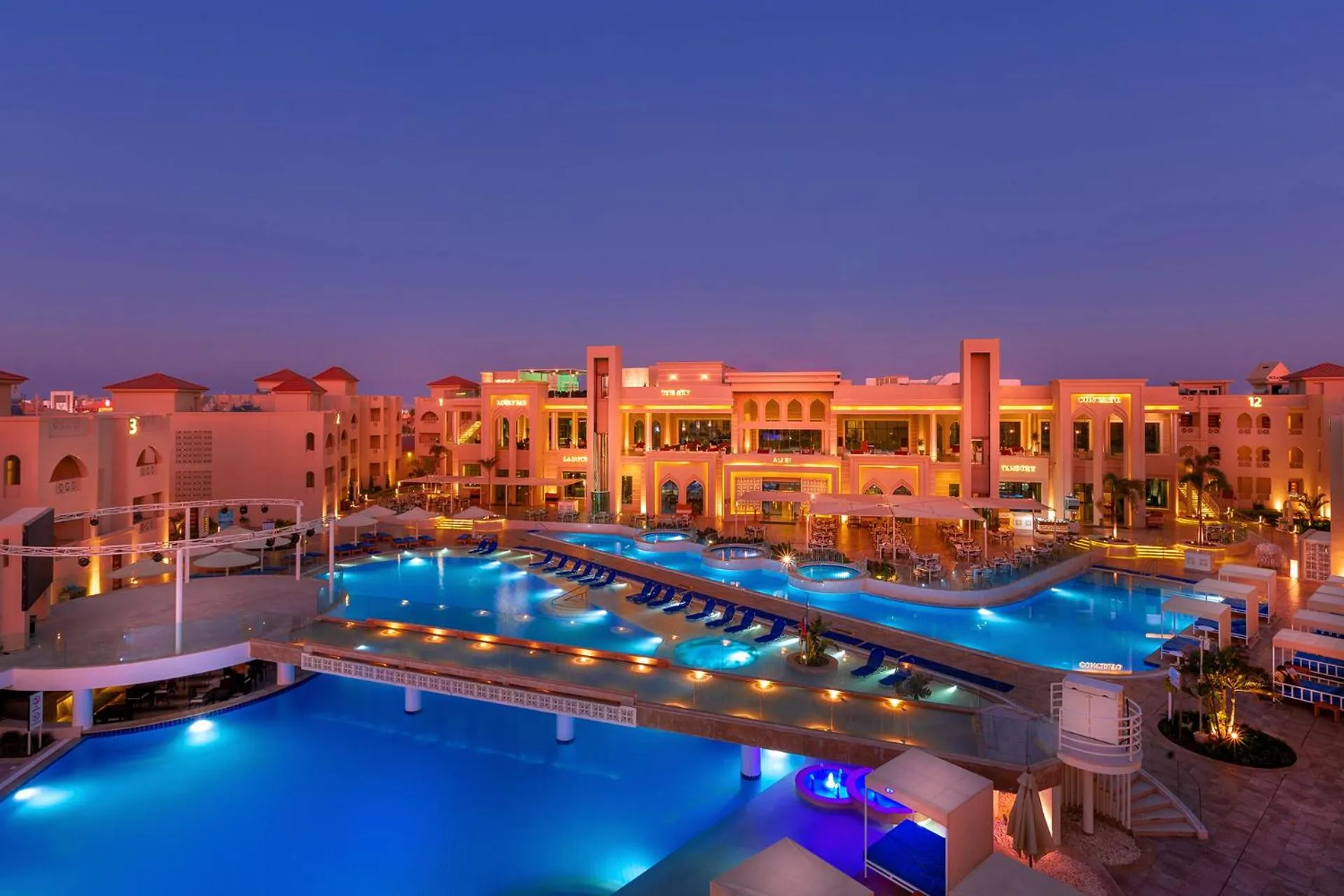 Bird's eye view in Pickalbatros Aqua Blu Resort - Hurghada