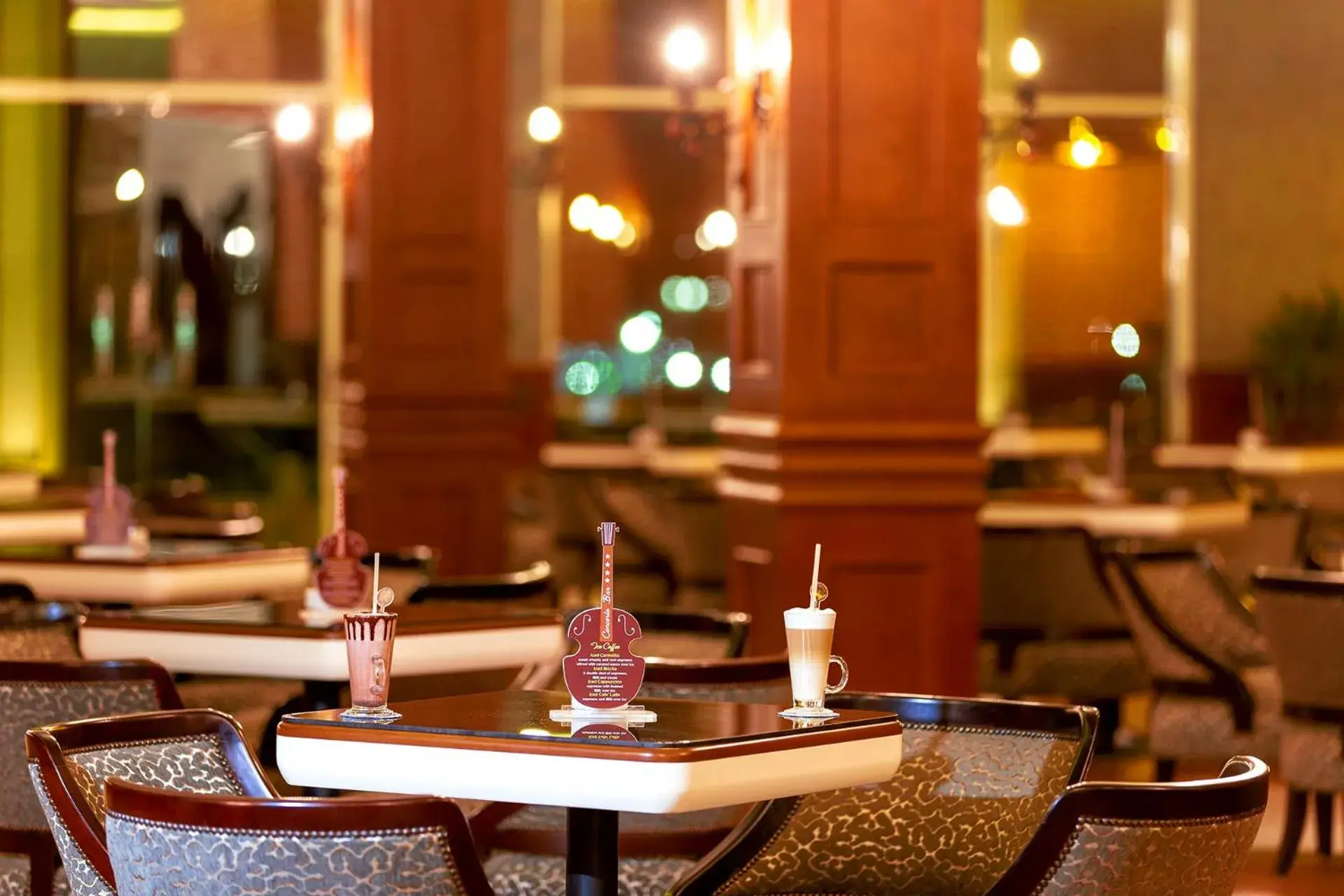 Lounge or bar, Restaurant/Places to Eat in Pickalbatros Aqua Blu Resort - Hurghada