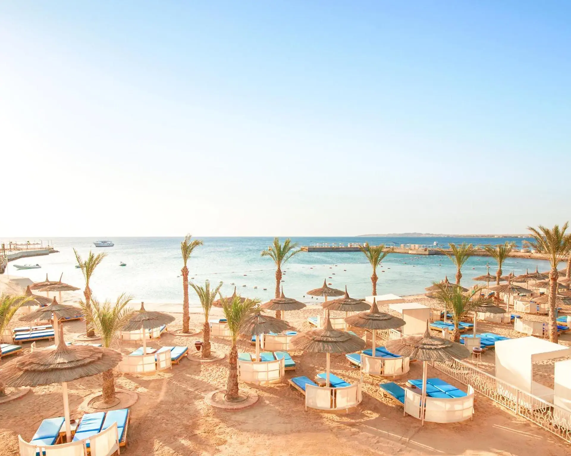 Beach in Pickalbatros Aqua Blu Resort - Hurghada