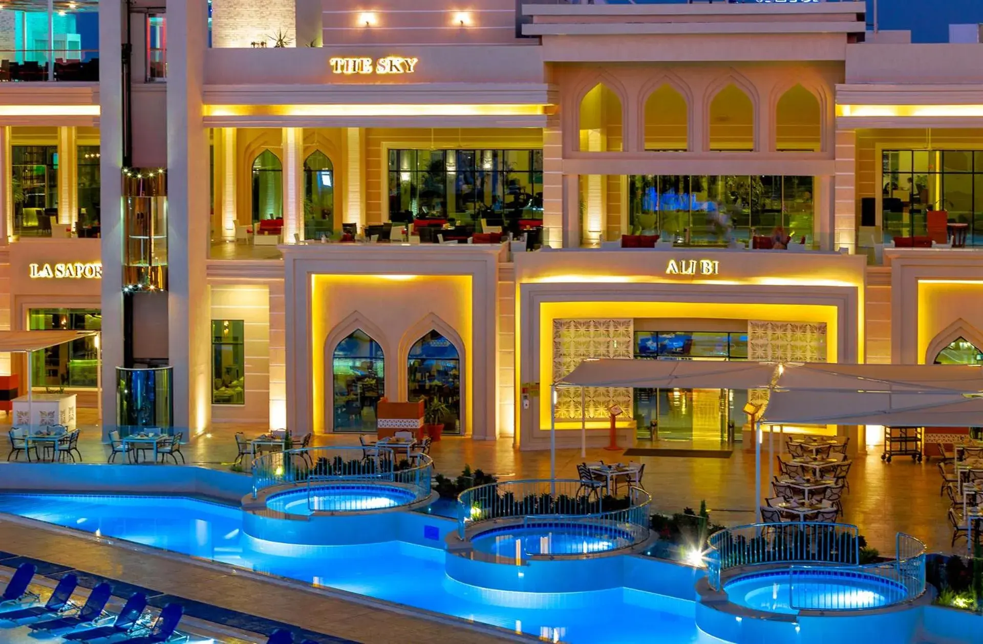 Night, Swimming Pool in Pickalbatros Aqua Blu Resort - Hurghada