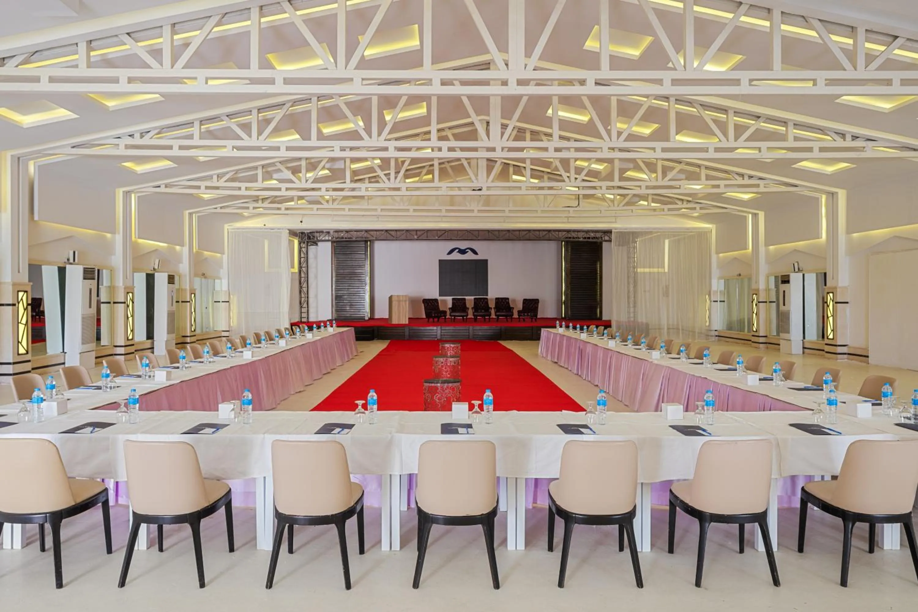 Meeting/conference room in Pickalbatros Aqua Blu Resort - Hurghada