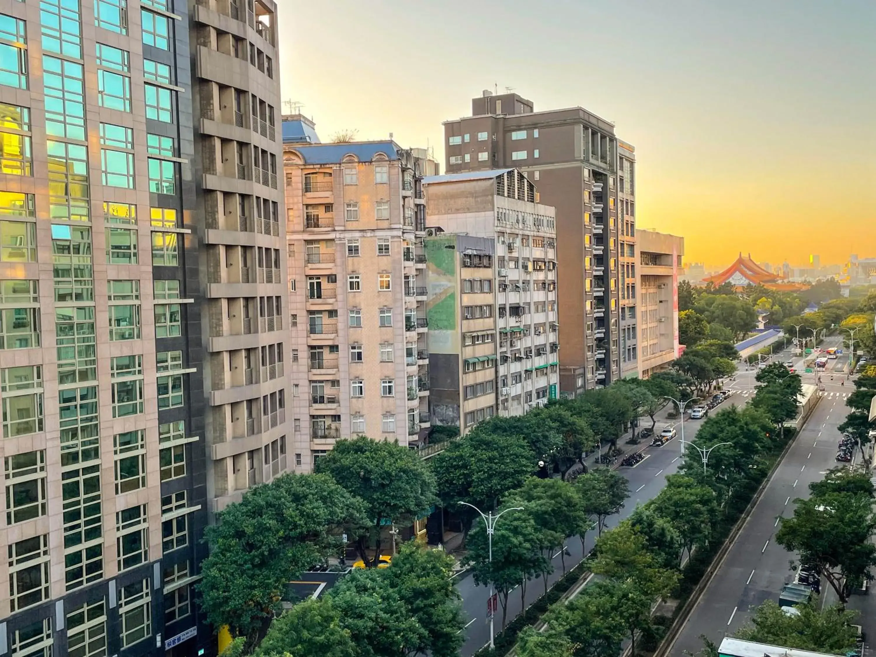 City view in CHECK inn Express Taipei Yongkang City view in CHECK inn Express Taipei Yongkang