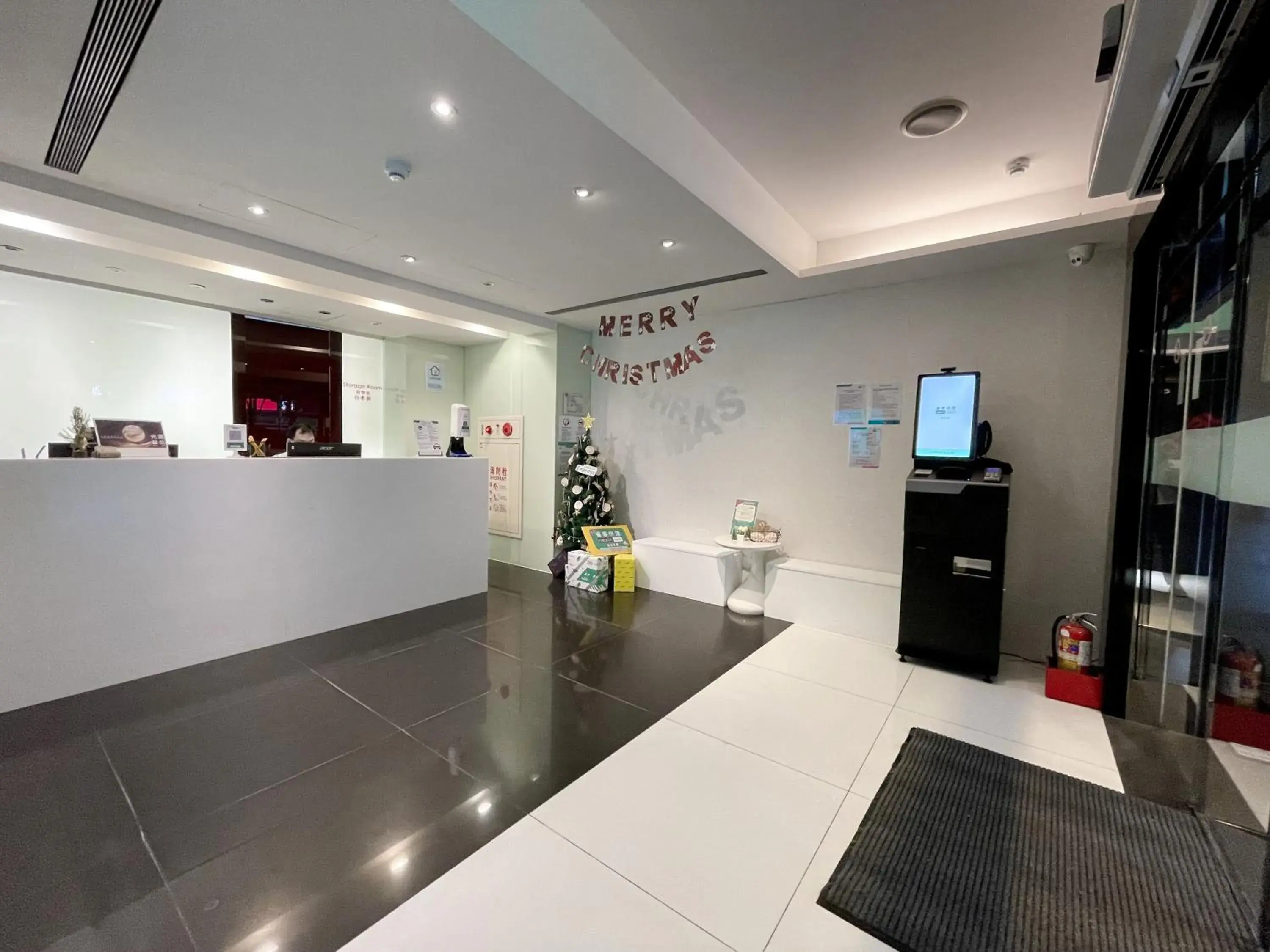Lobby or reception in CHECK inn Express Taipei Yongkang Lobby or reception in CHECK inn Express Taipei Yongkang