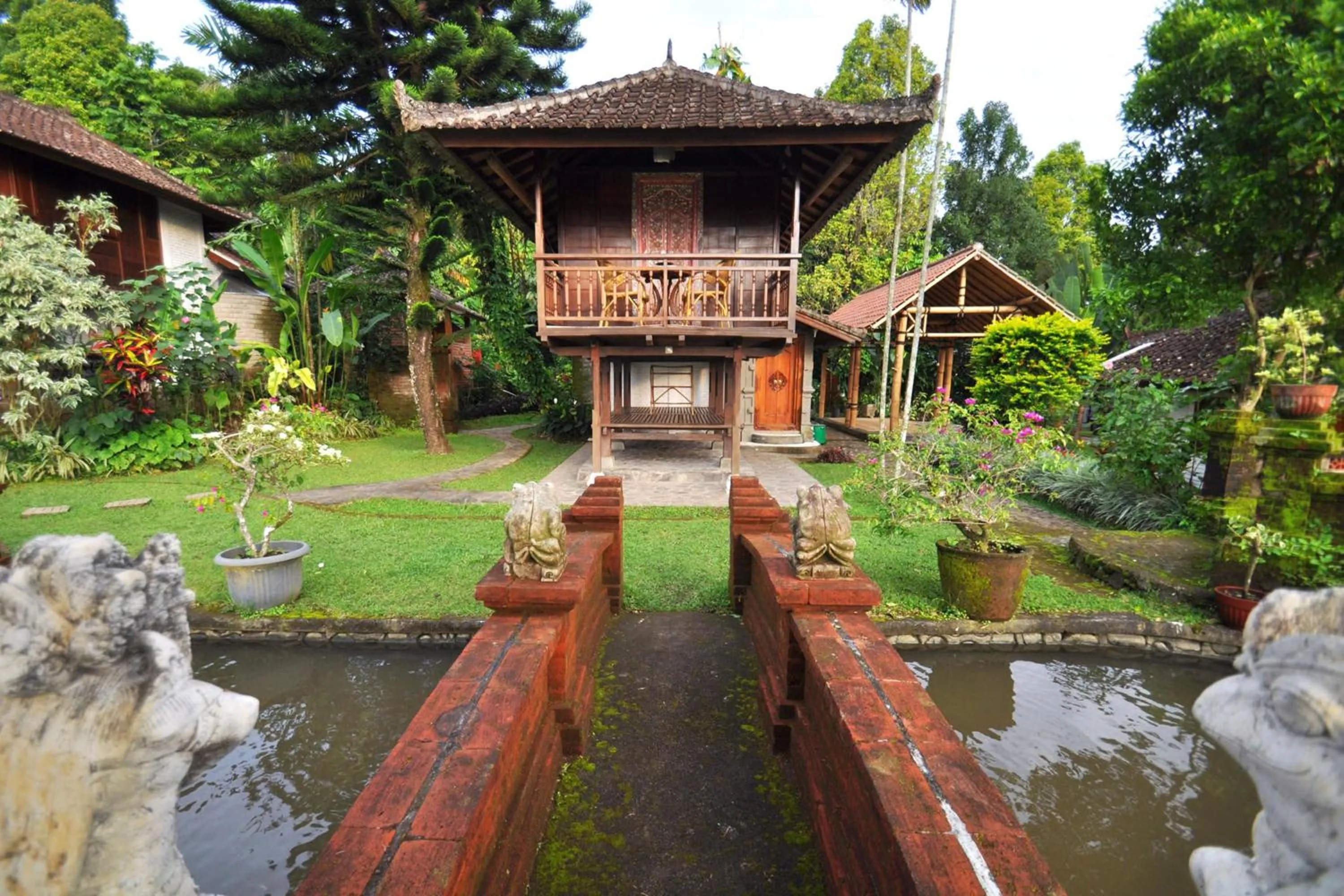 Garden view in Puri Lumbung Cottages Restaurant & Spa Munduk