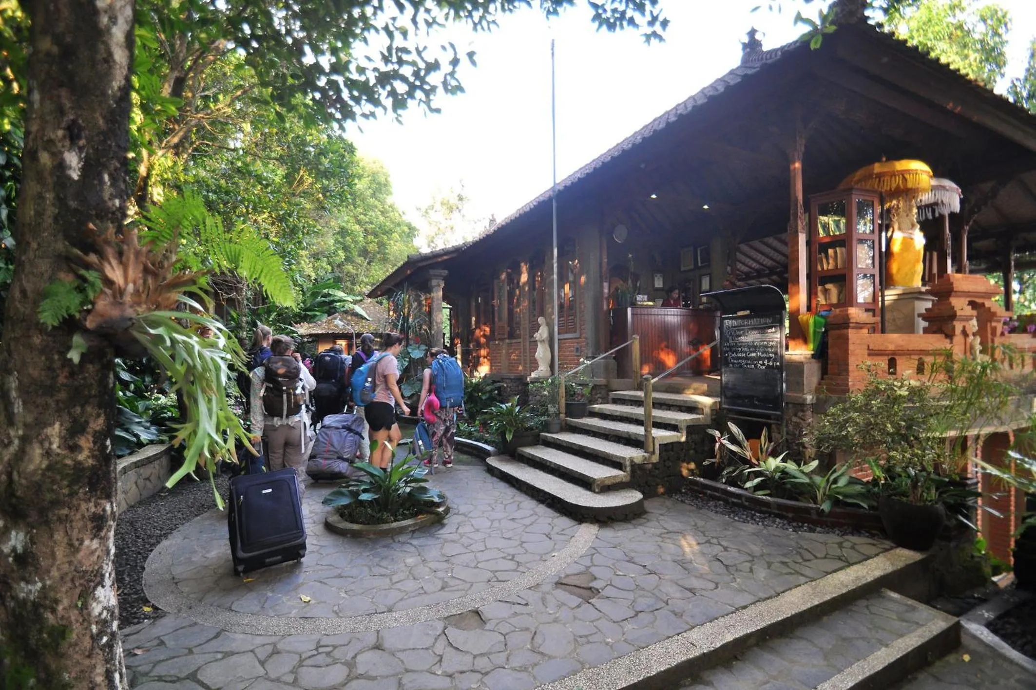 Lobby or reception in Puri Lumbung Cottages Restaurant & Spa Munduk