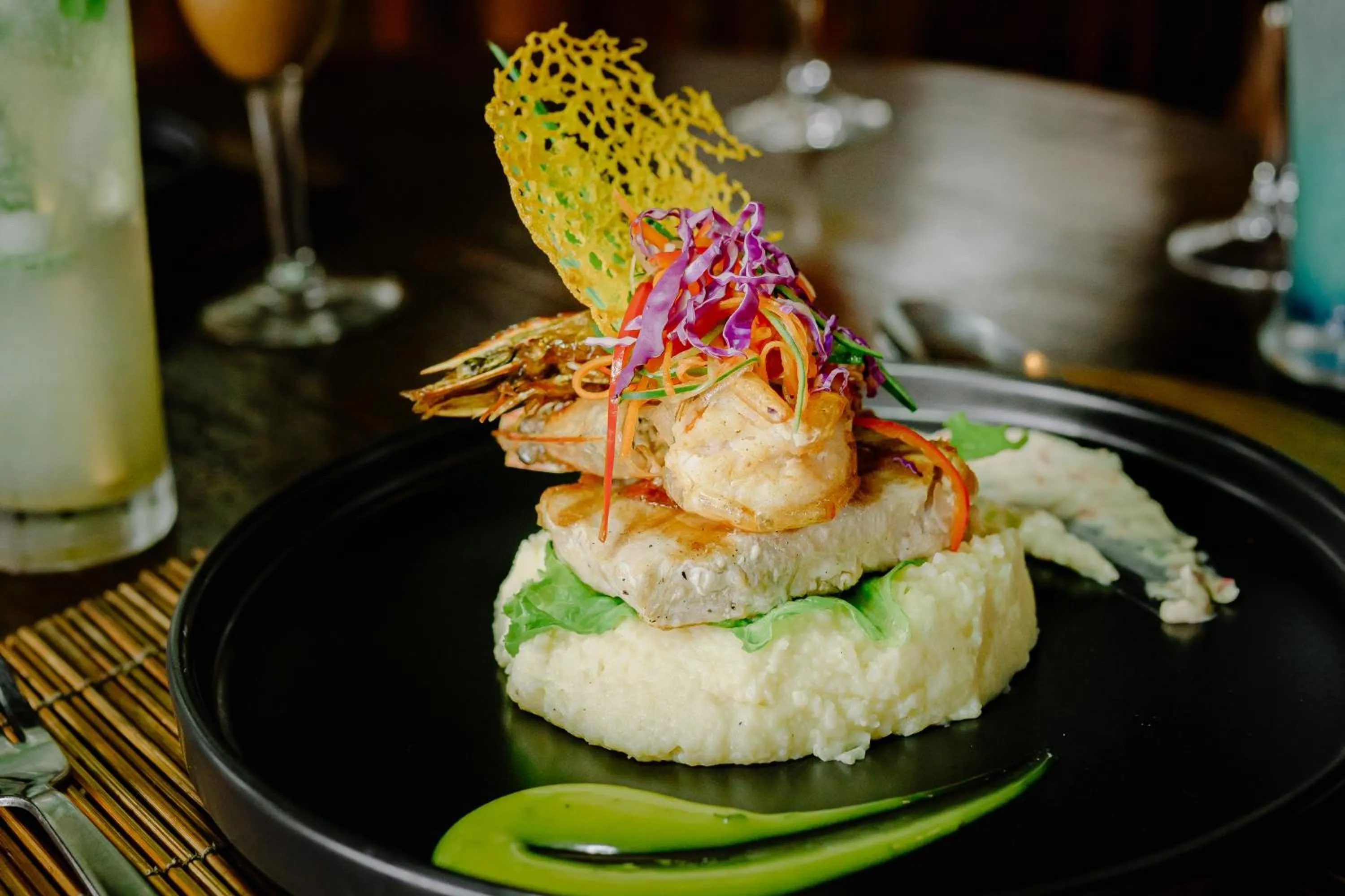 Food and drinks in Puri Lumbung Cottages Restaurant & Spa Munduk