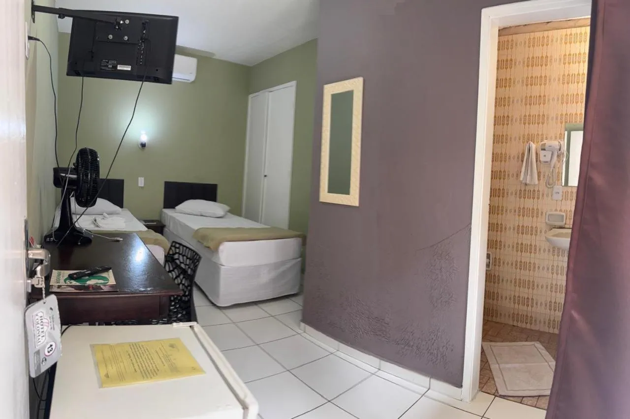 Double Room with Garden View - single occupancy in Hotel Colonial Bragança Paulista
