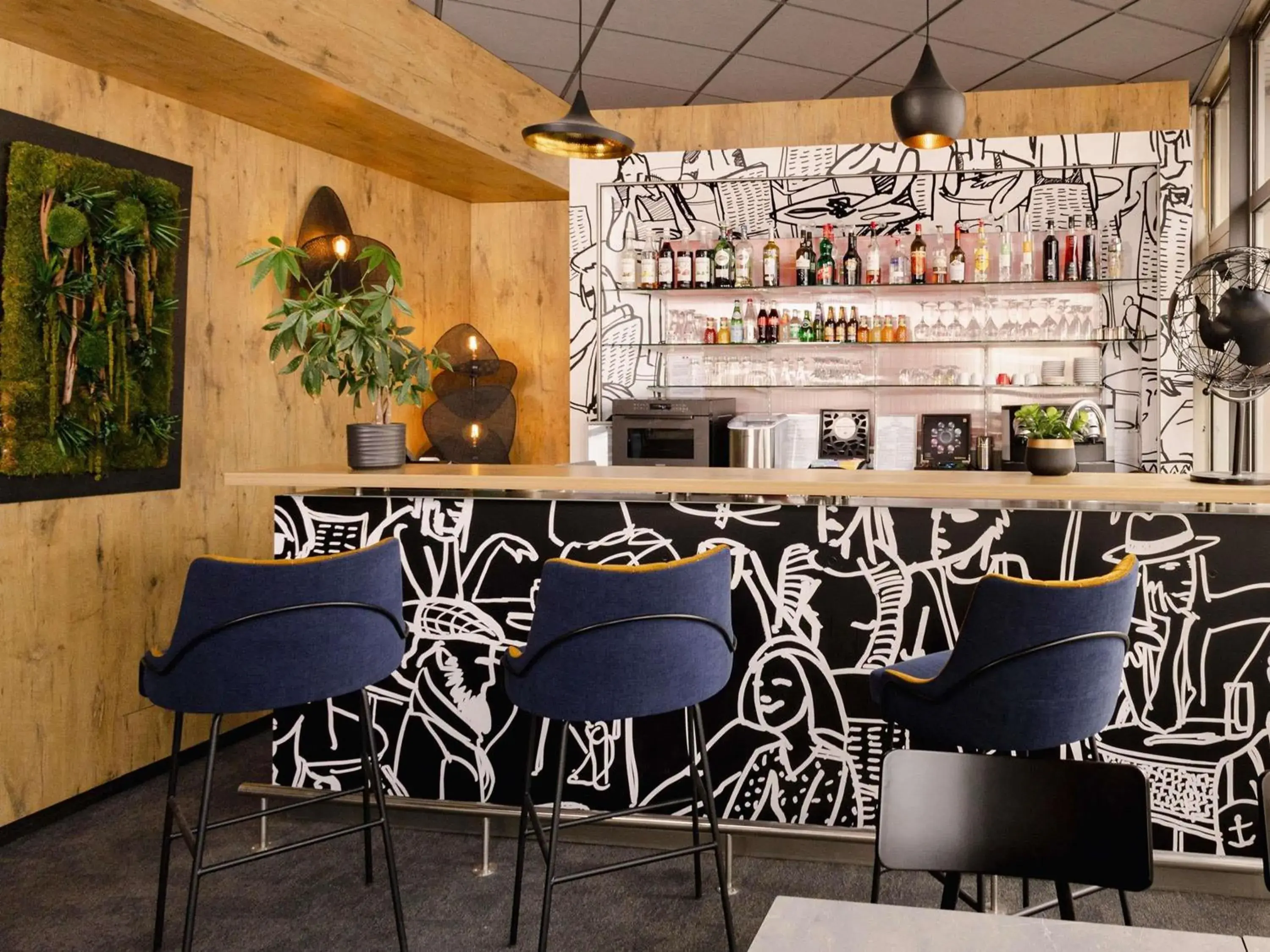 Lounge or bar in ibis Nancy Centre Stanislas Lounge or bar in ibis Nancy Centre Stanislas