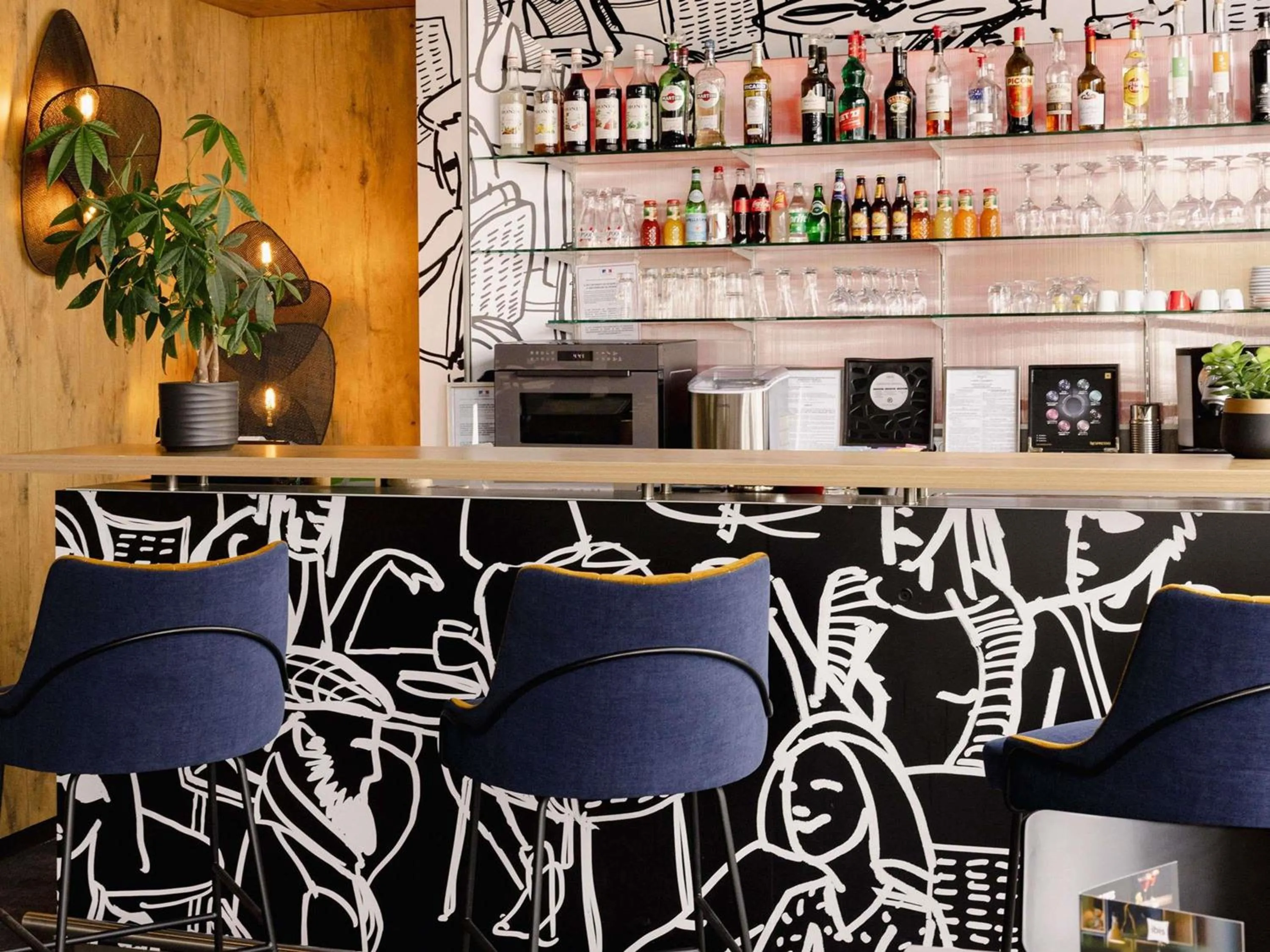 Lounge or bar in ibis Nancy Centre Stanislas