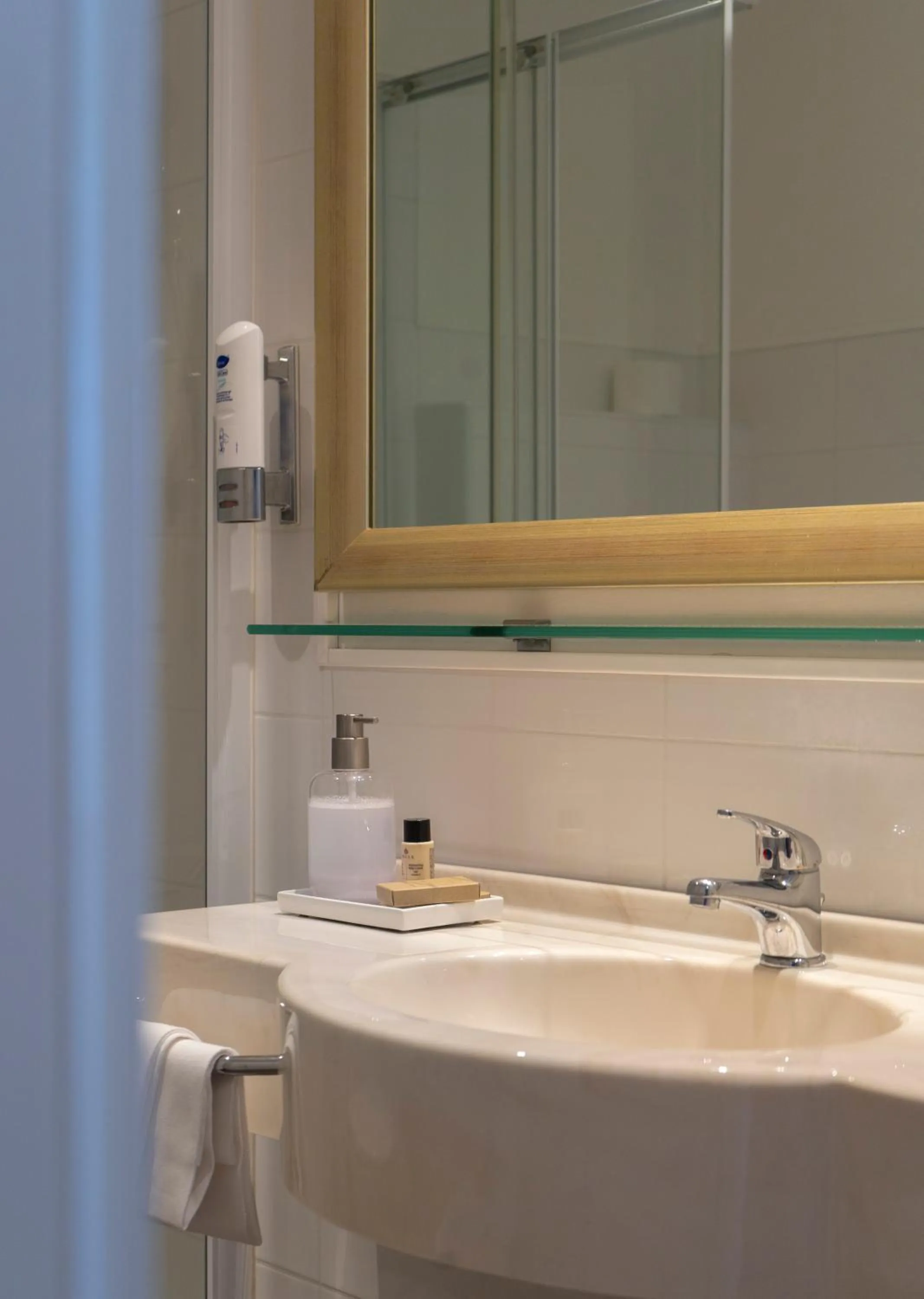 Bathroom in Hotel Terme Leonardo