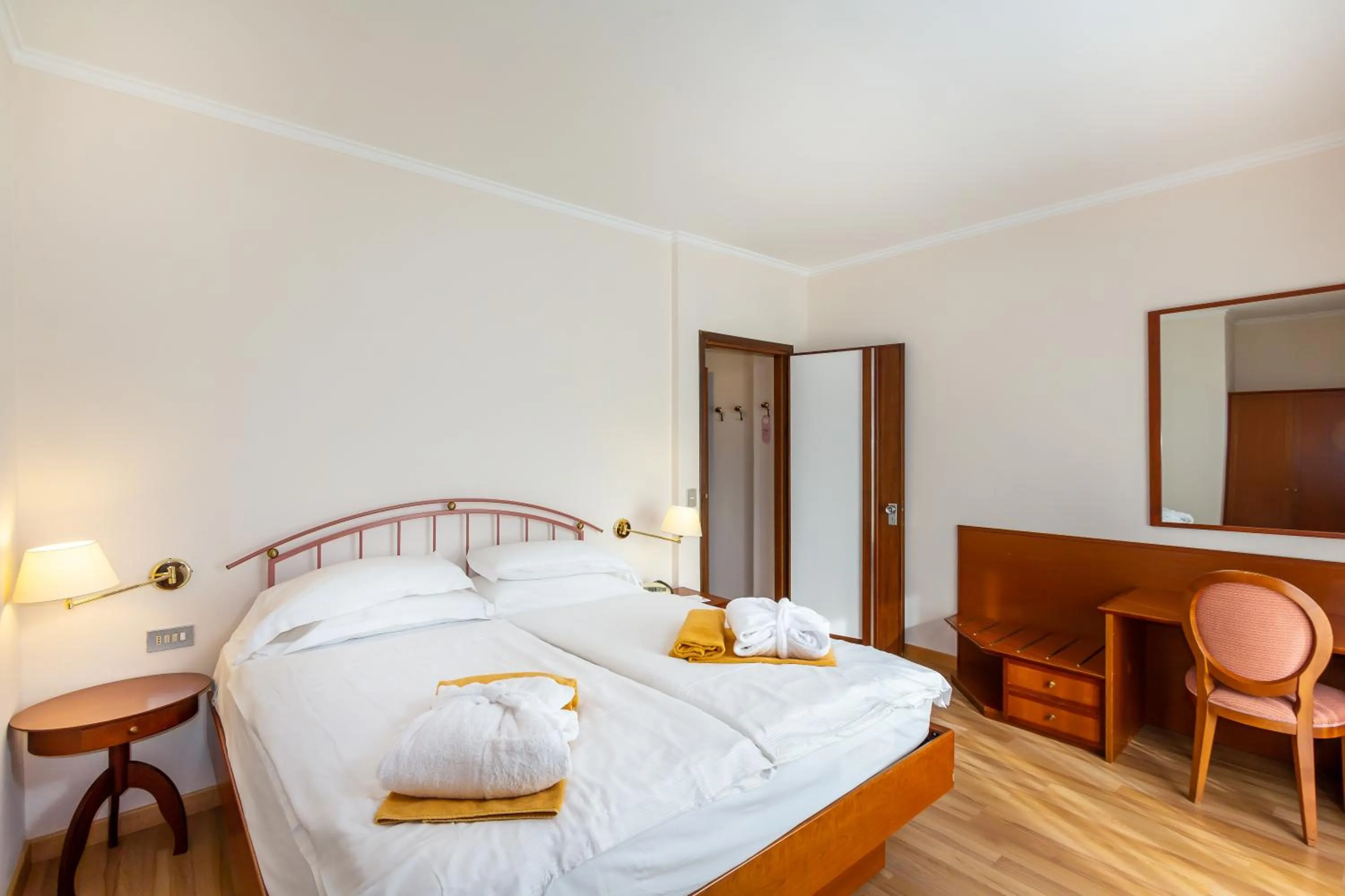 Bed in Hotel Terme Leonardo