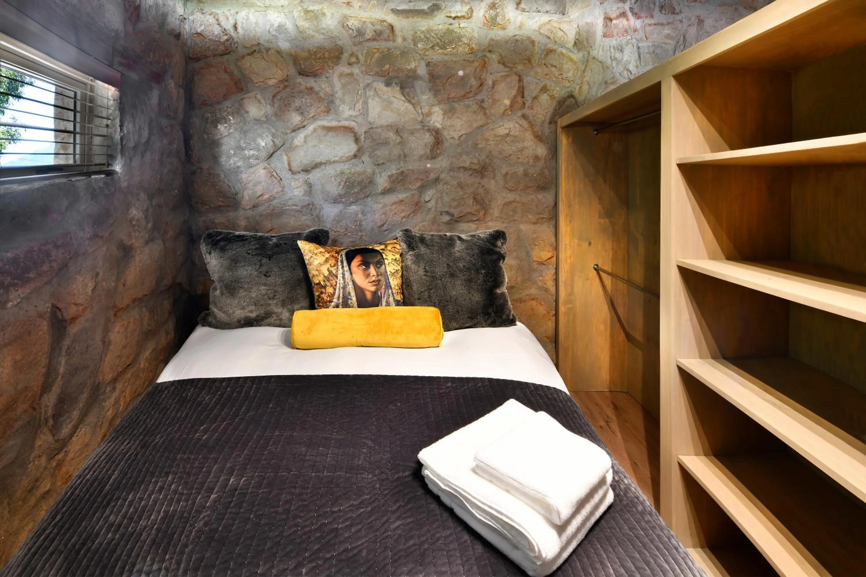 Bed in Umami Mountain Retreat