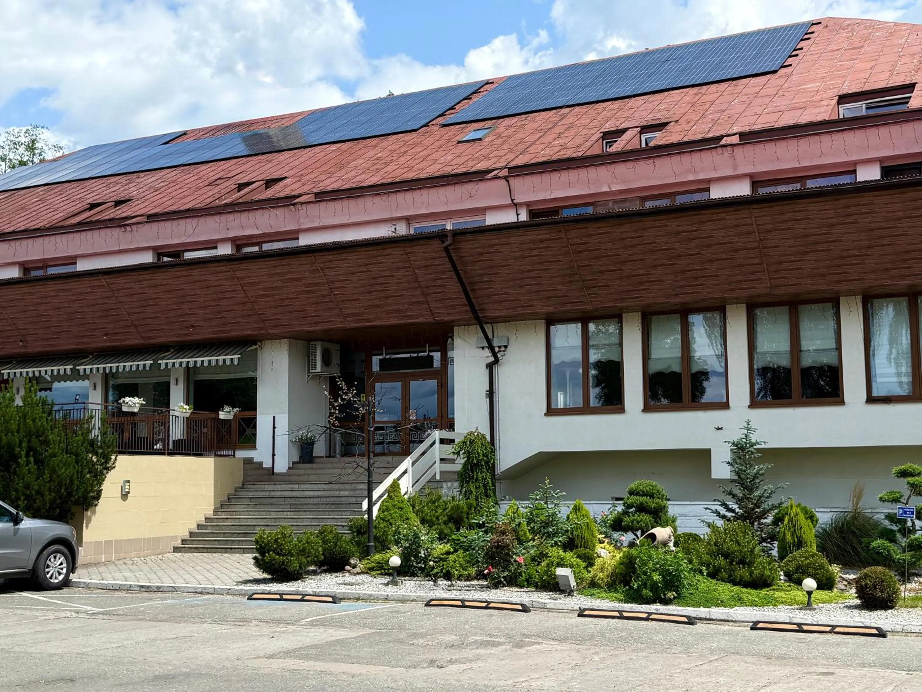 Property building in Hotel Zajazd Tumidaj