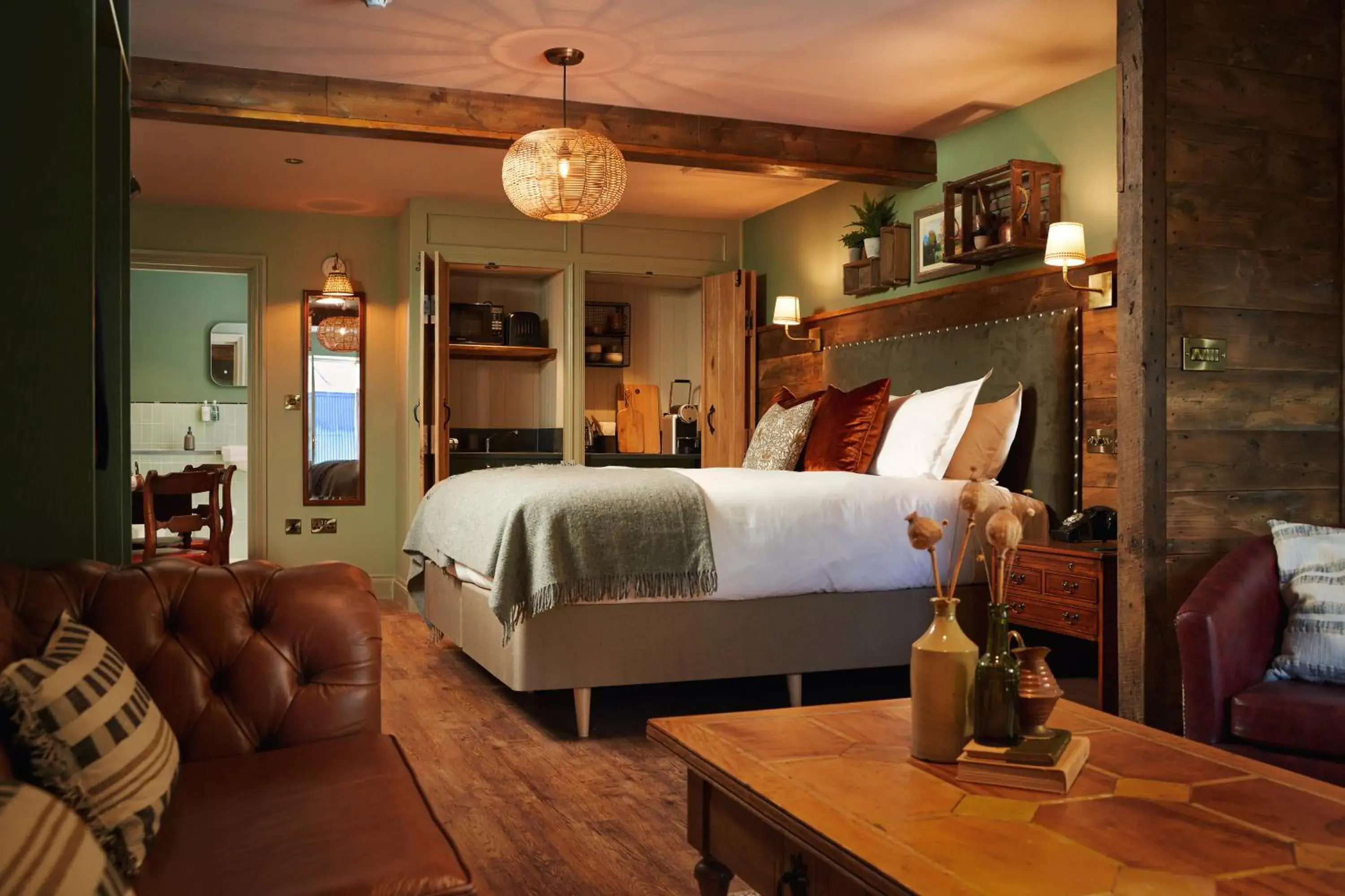 King Studio in The Masons Arms King Studio in The Masons Arms