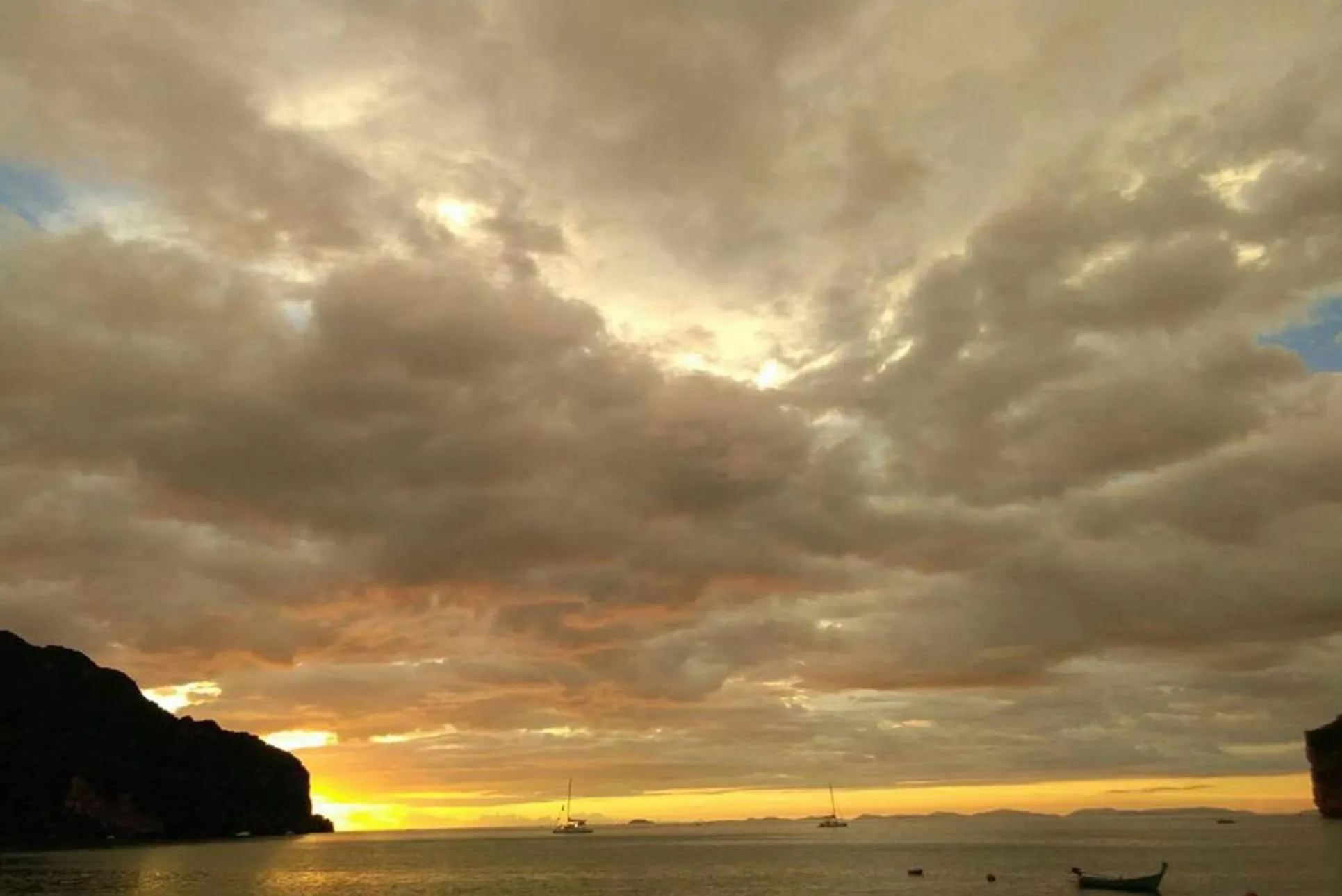 Natural landscape in Phi Phi Sunset Bay Resort
