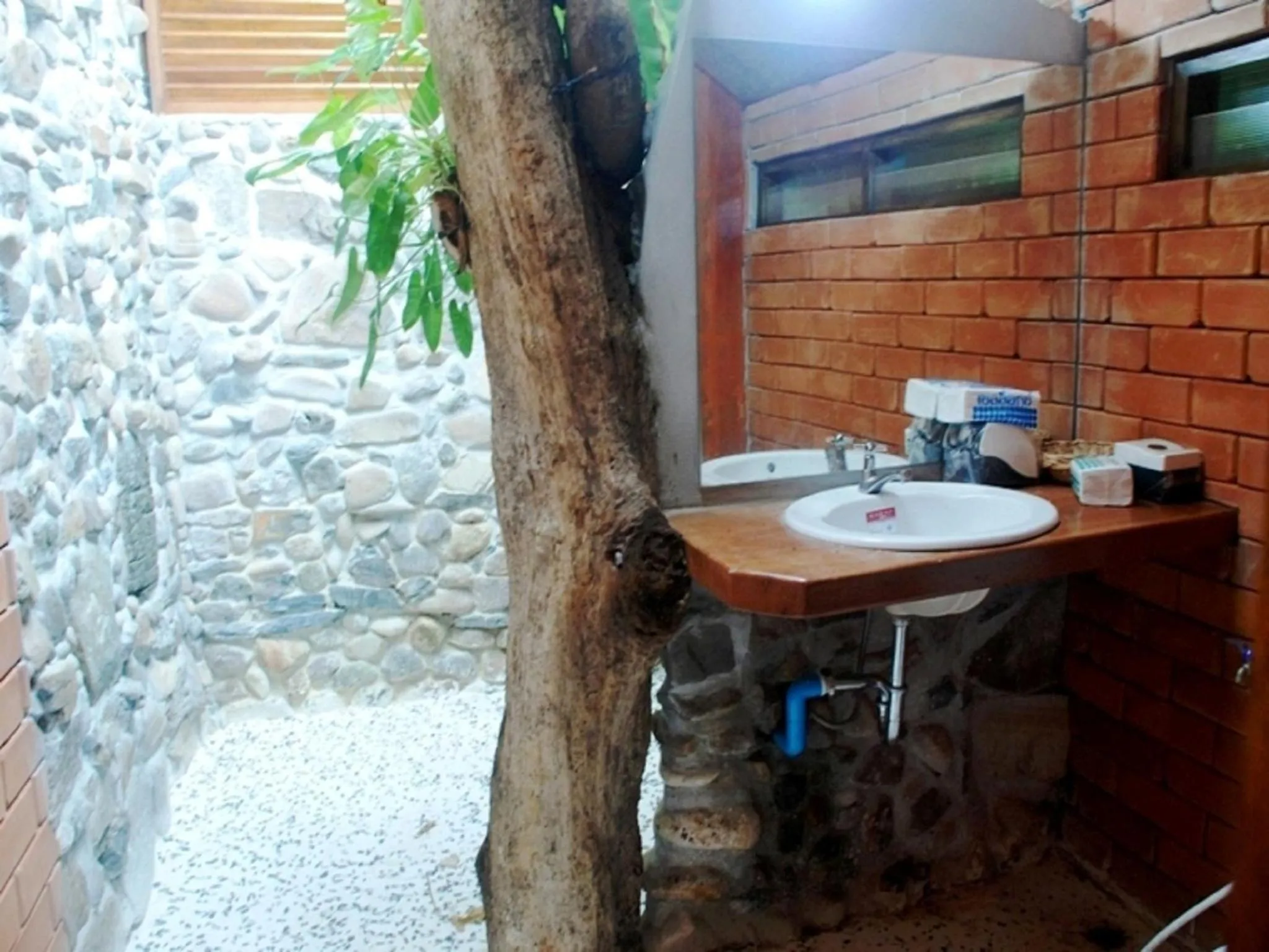 Bathroom in Phi Phi Sunset Bay Resort