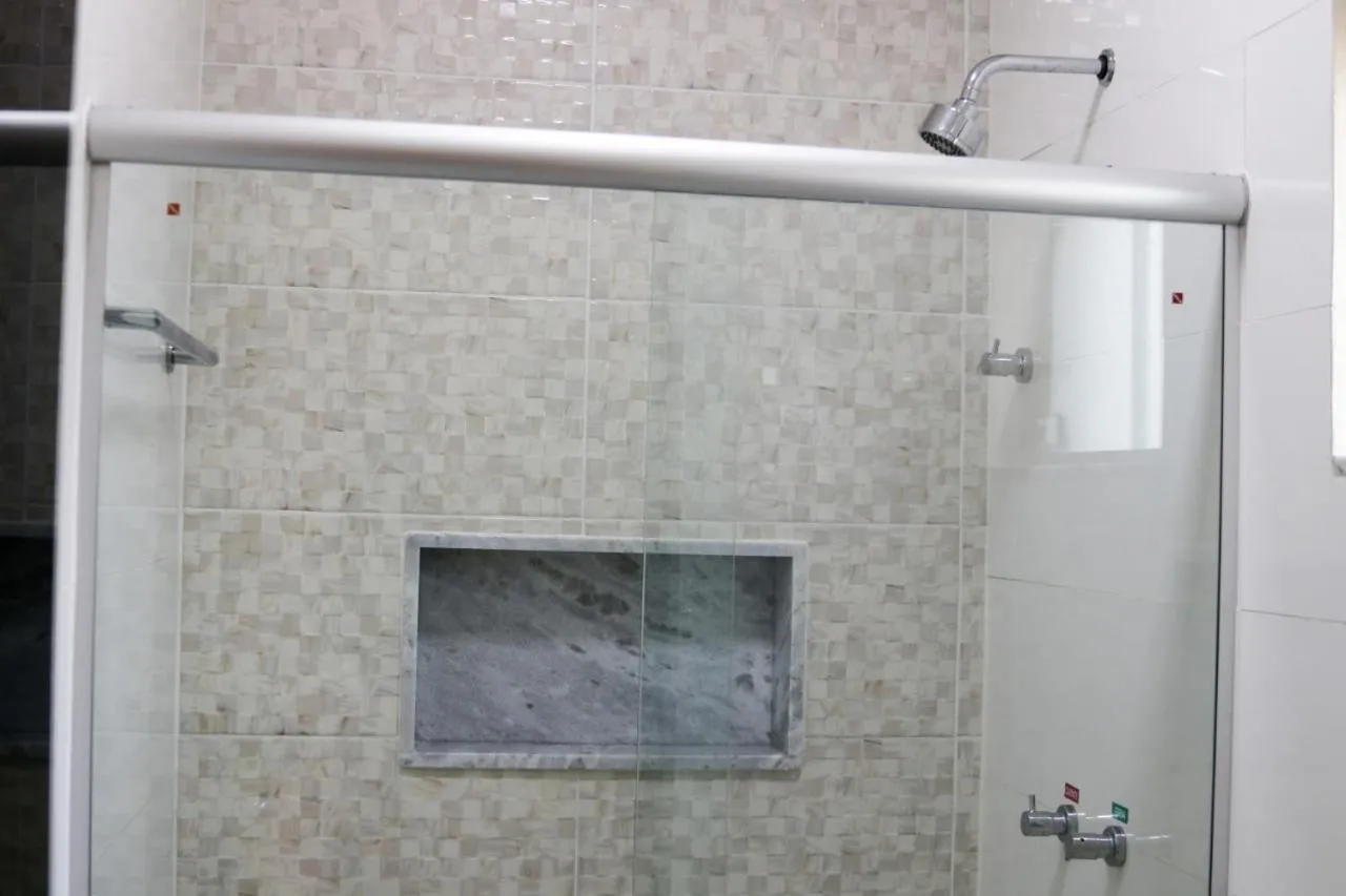 Shower in Chalés Cantinho da Roça