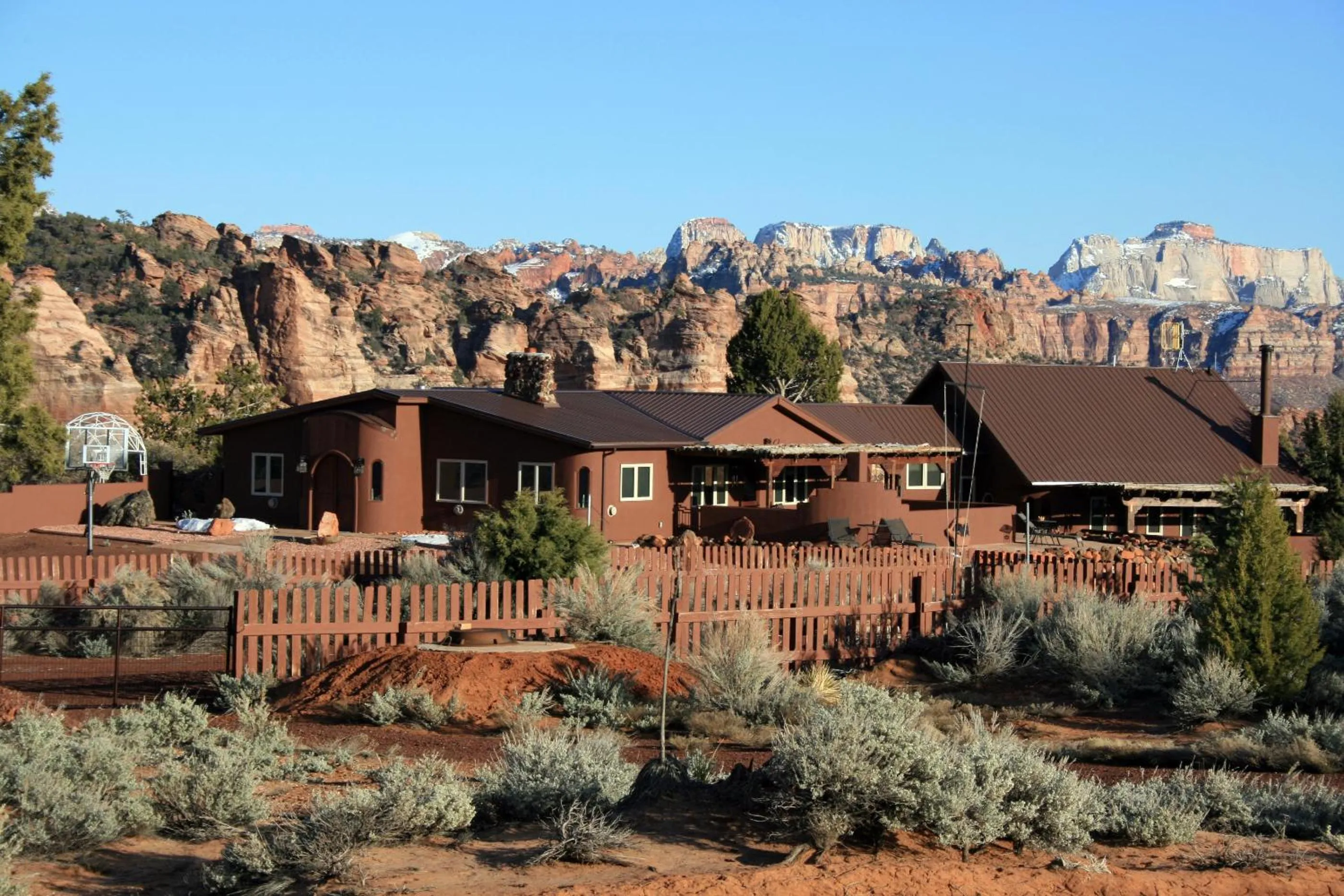 Property building in Zion Villa True North