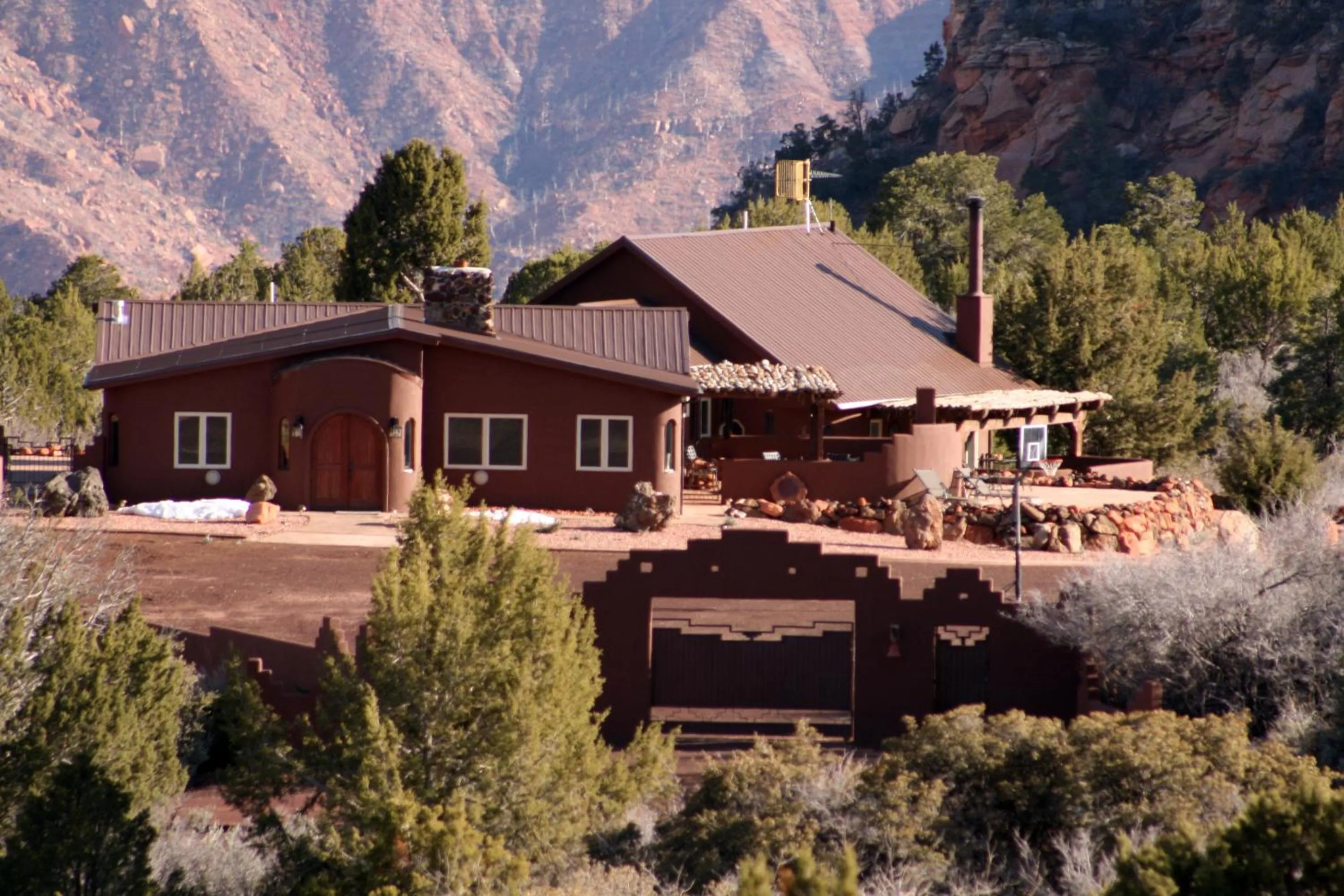 Property building in Zion Villa True North