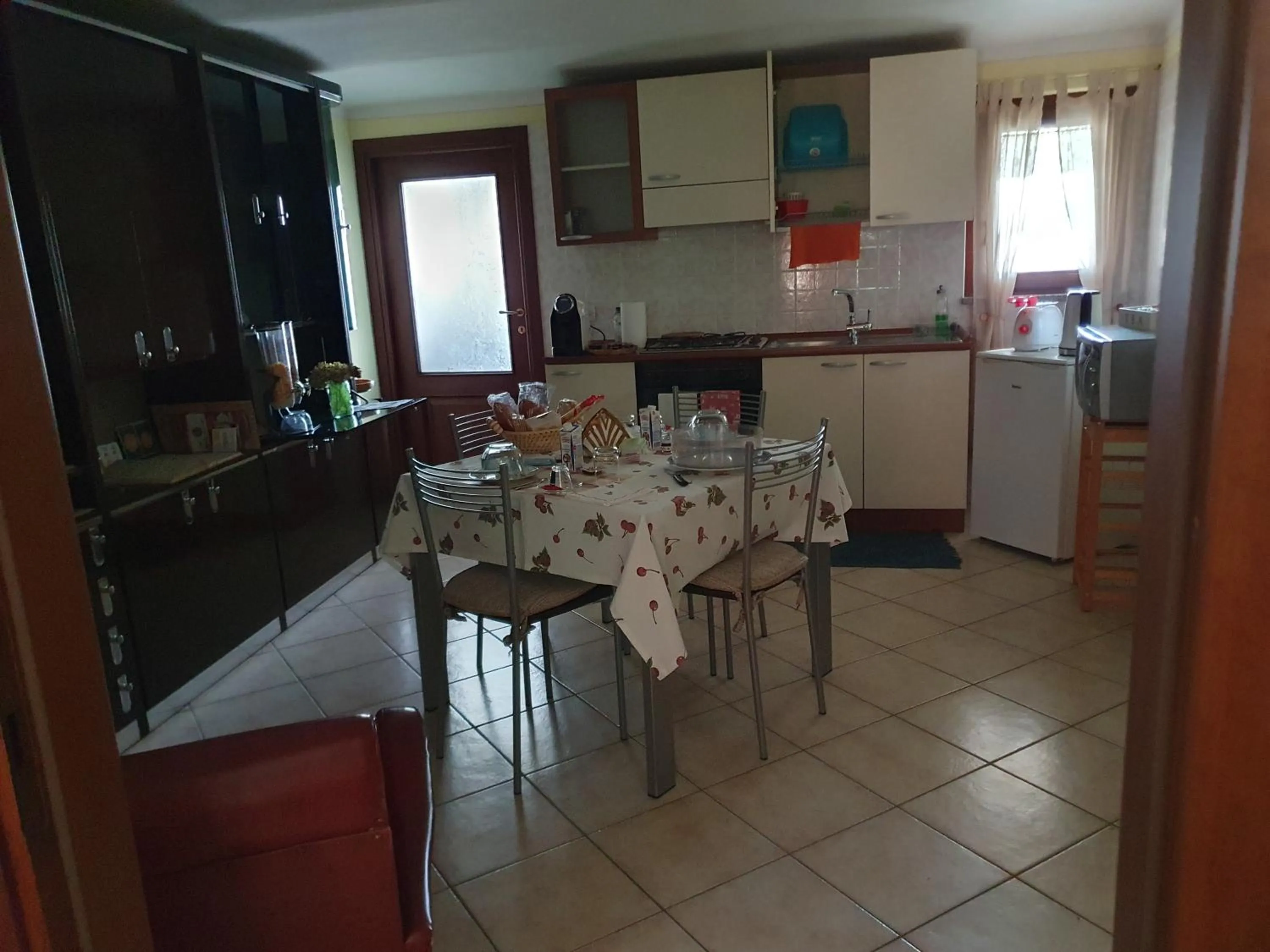 Kitchen or kitchenette in B&B del Borgo