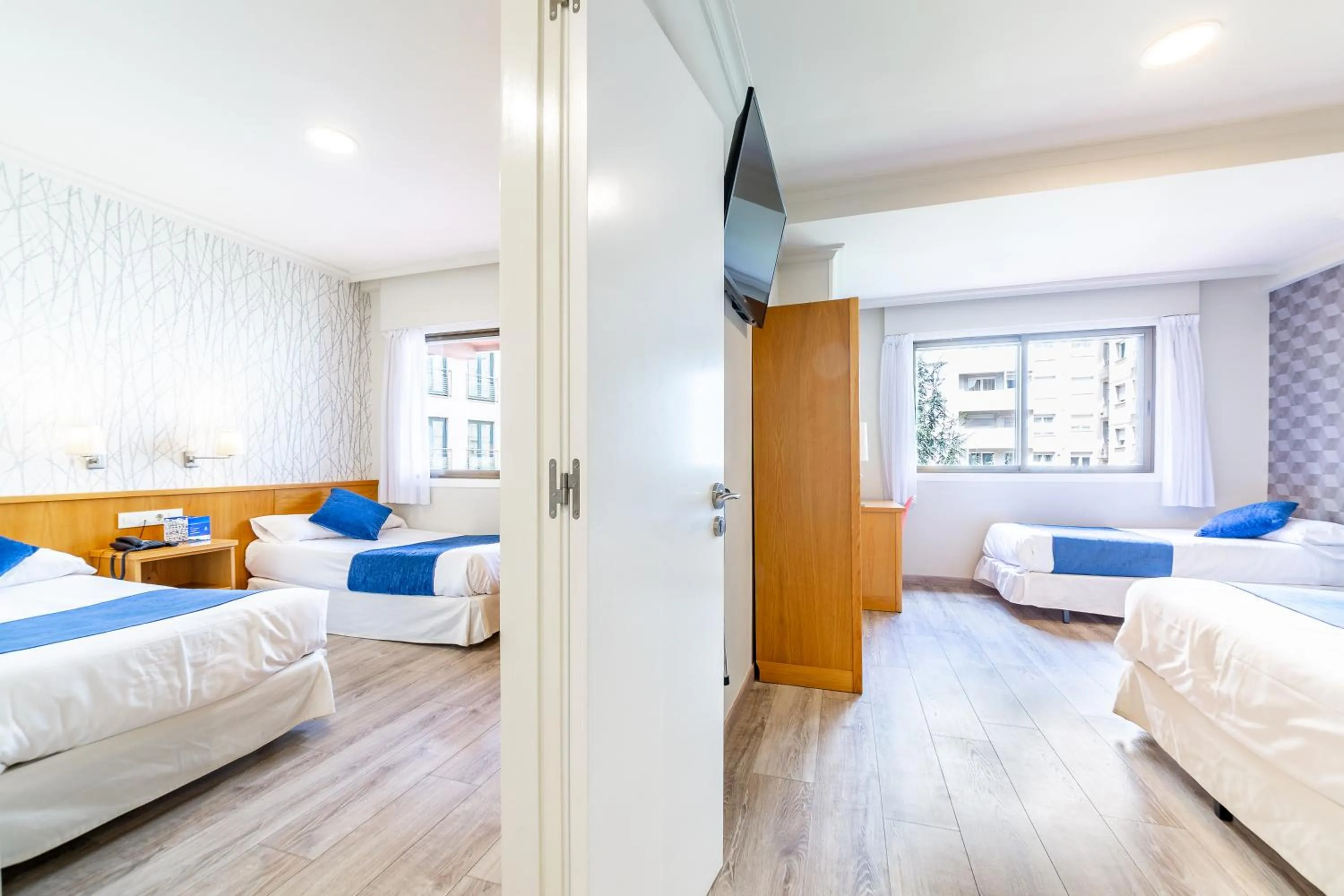 Bed in Hotel Atlántico Vigo