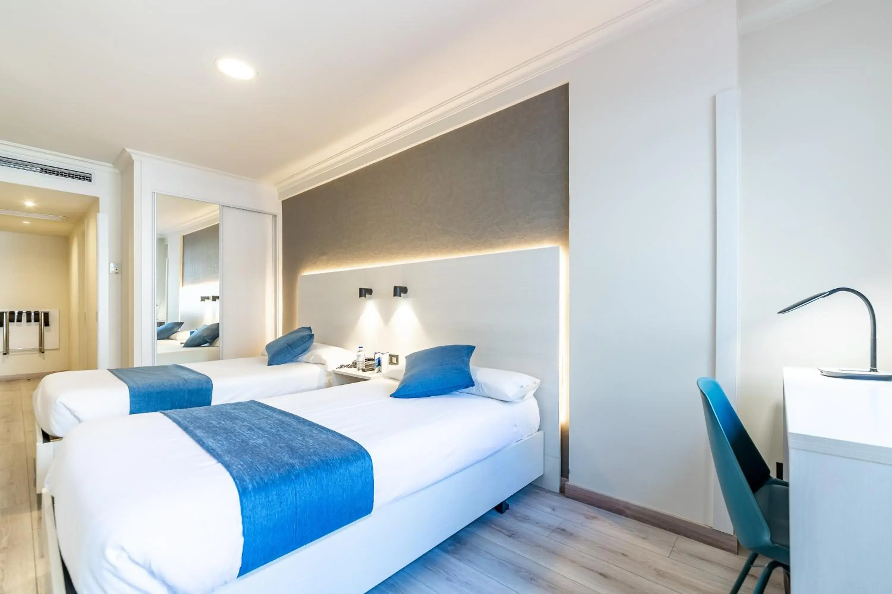 Bed in Hotel Atlántico Vigo Bed in Hotel Atlántico Vigo