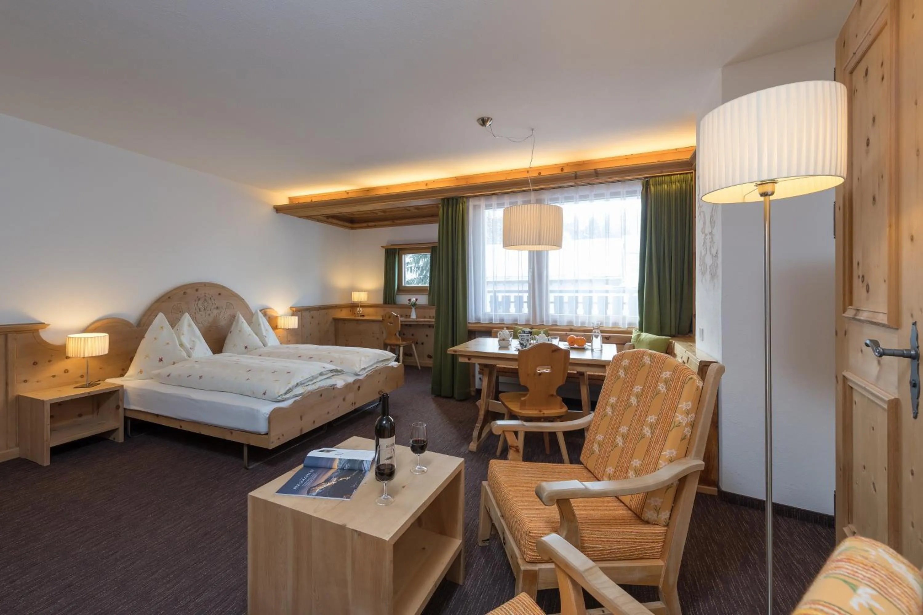 Photo of the whole room, Bed in Hotel Seraina